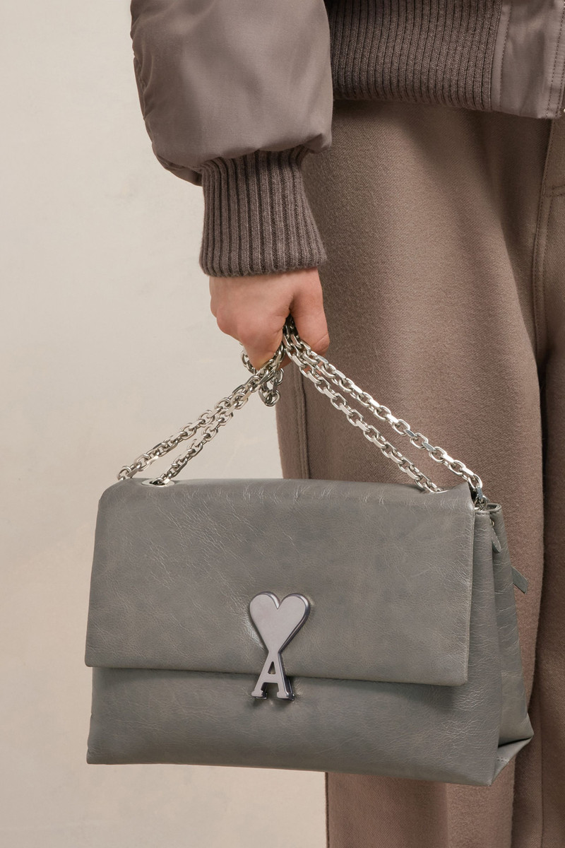 AMI Paris Voulez-Vous Bag outlook