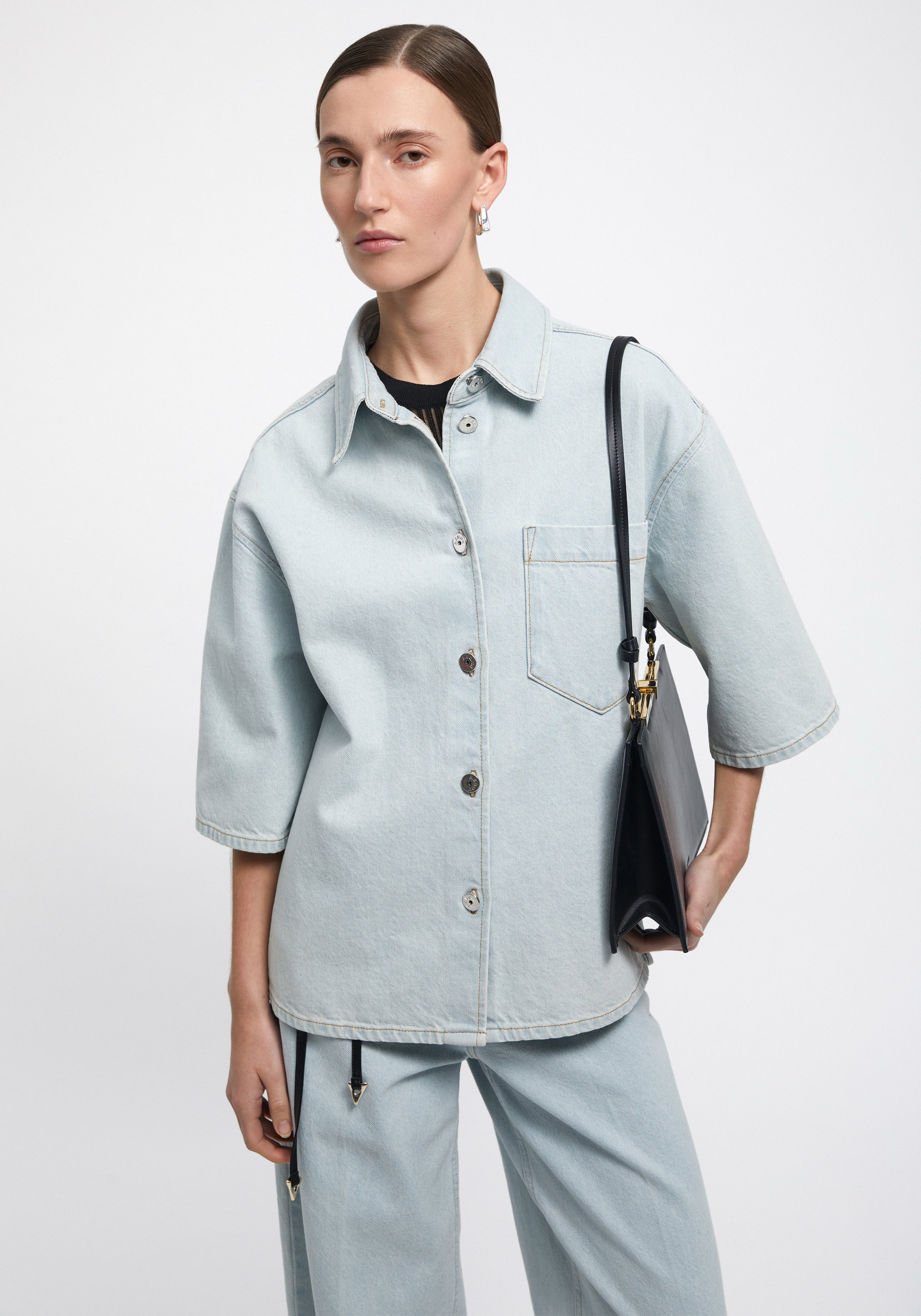 ABBOTT
Short-sleeved denim shirt - 2