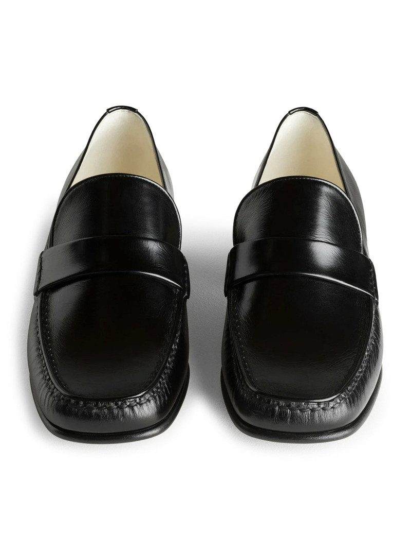 BLACK LEATHER MOCCASIN 5