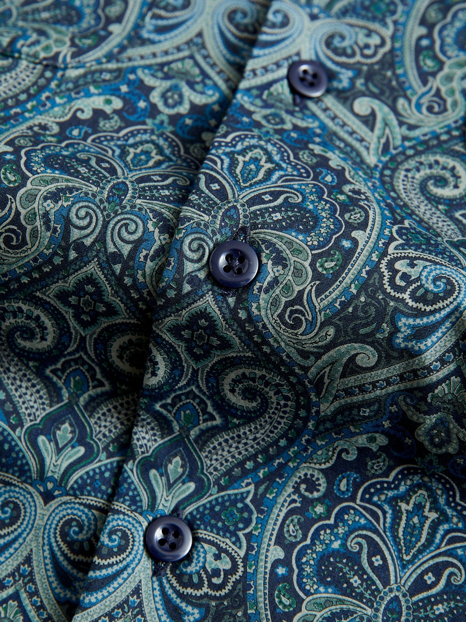 Classic Shirt in Navy Cotton Paisley Print - 7