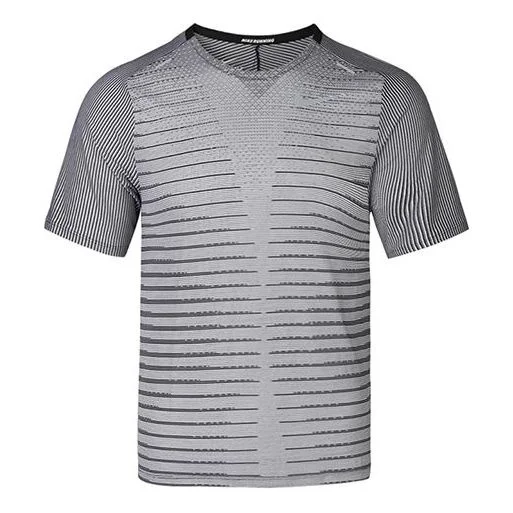 Nike TechKnit Future Fast Running Round Neck Short Sleeve Black White CU6057-010 - 1