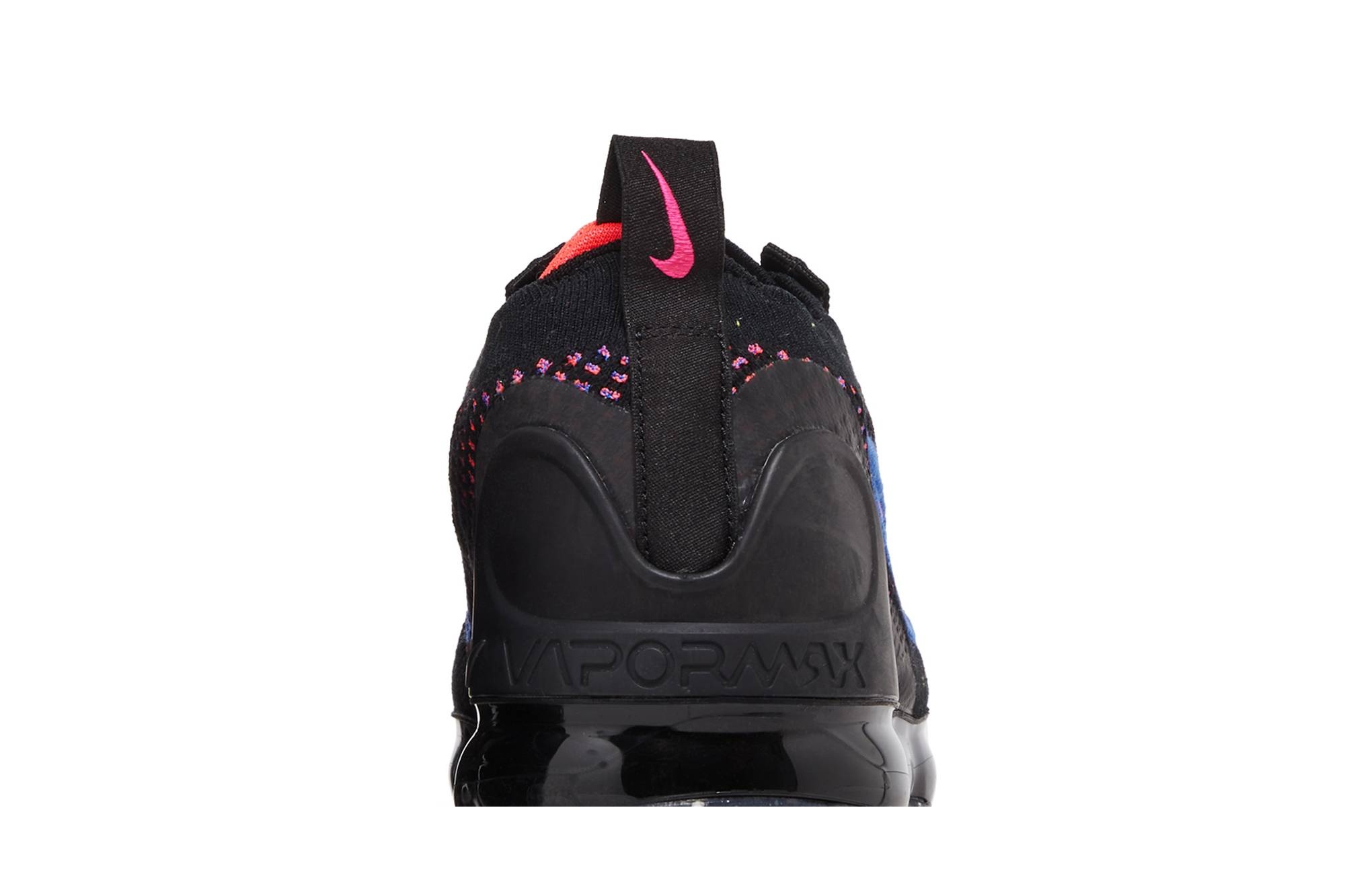 Wmns Air VaporMax Flyknit 'Black Hyper Pink' - 7