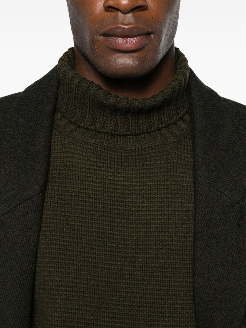 roll-neck sweater 5