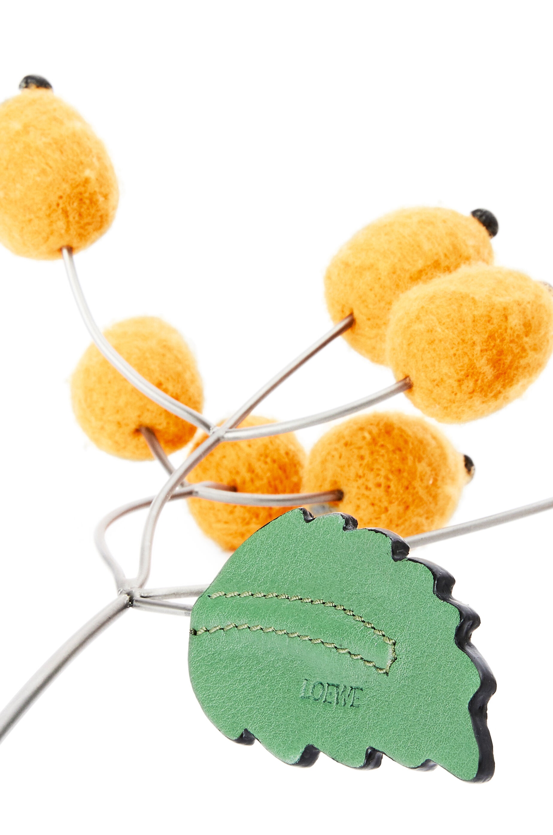 Flower branch in felt, calfskin and brass - 2