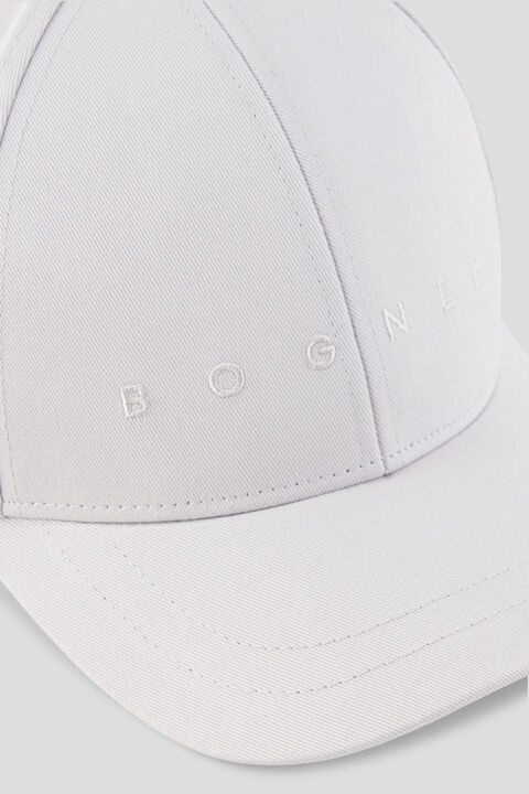 Mats Cap in White - 3