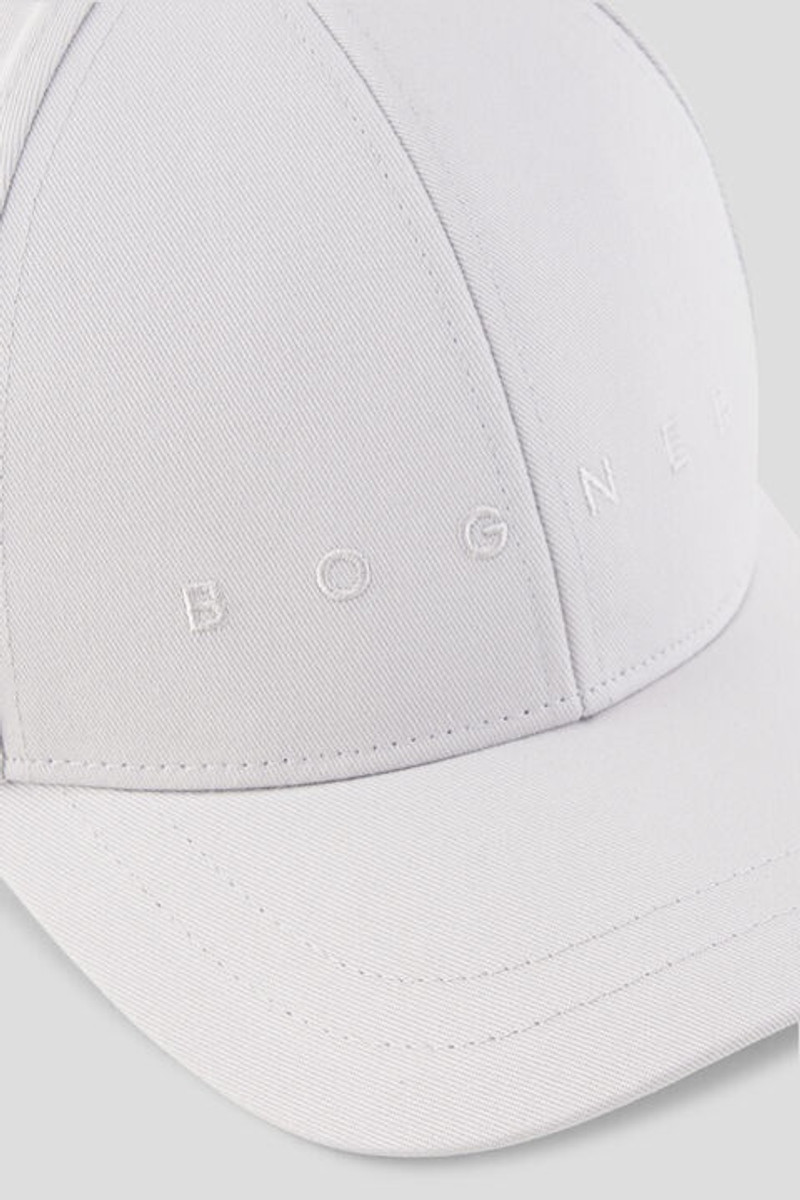 Mats Cap in White 3