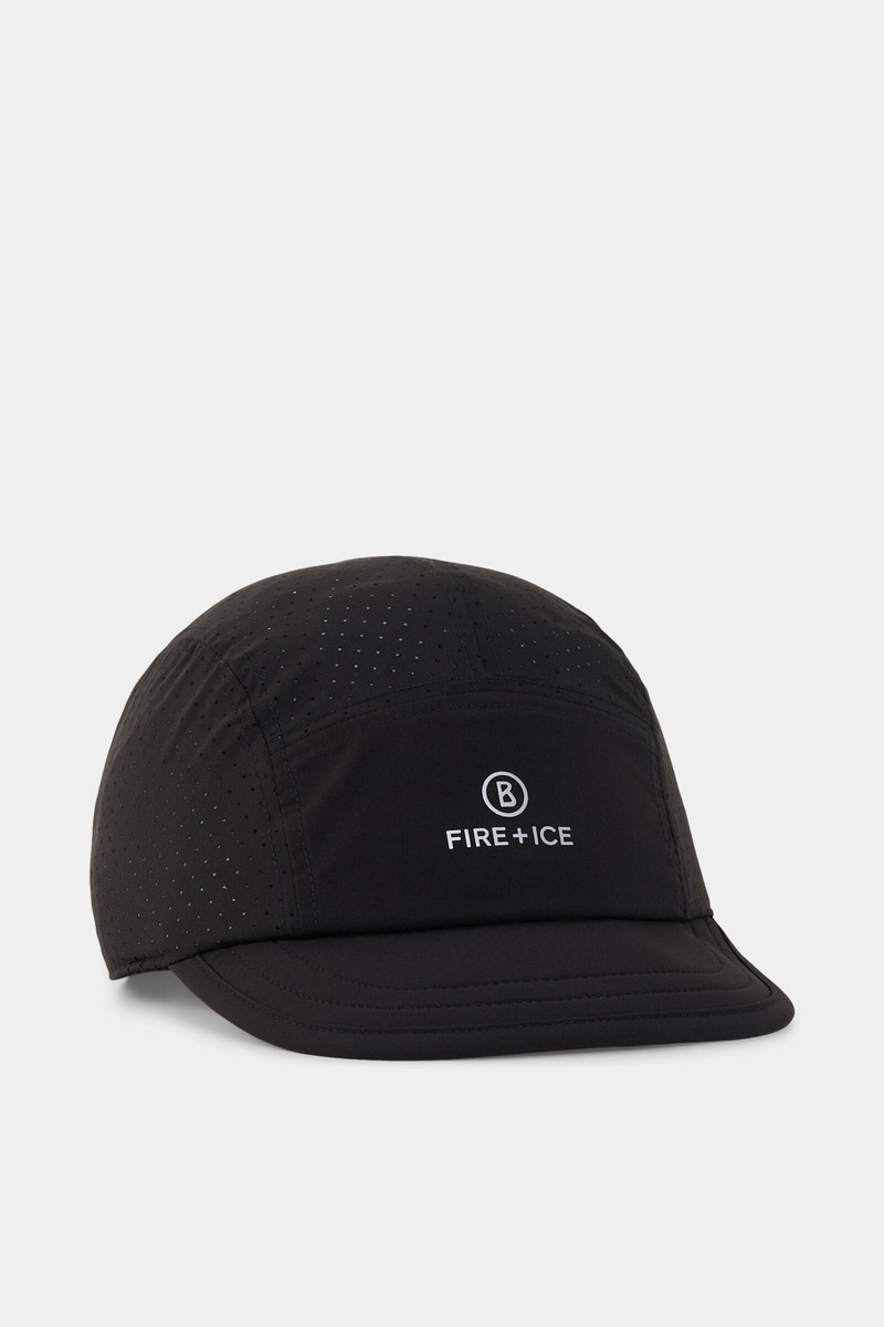 Cap Reign in Black 1