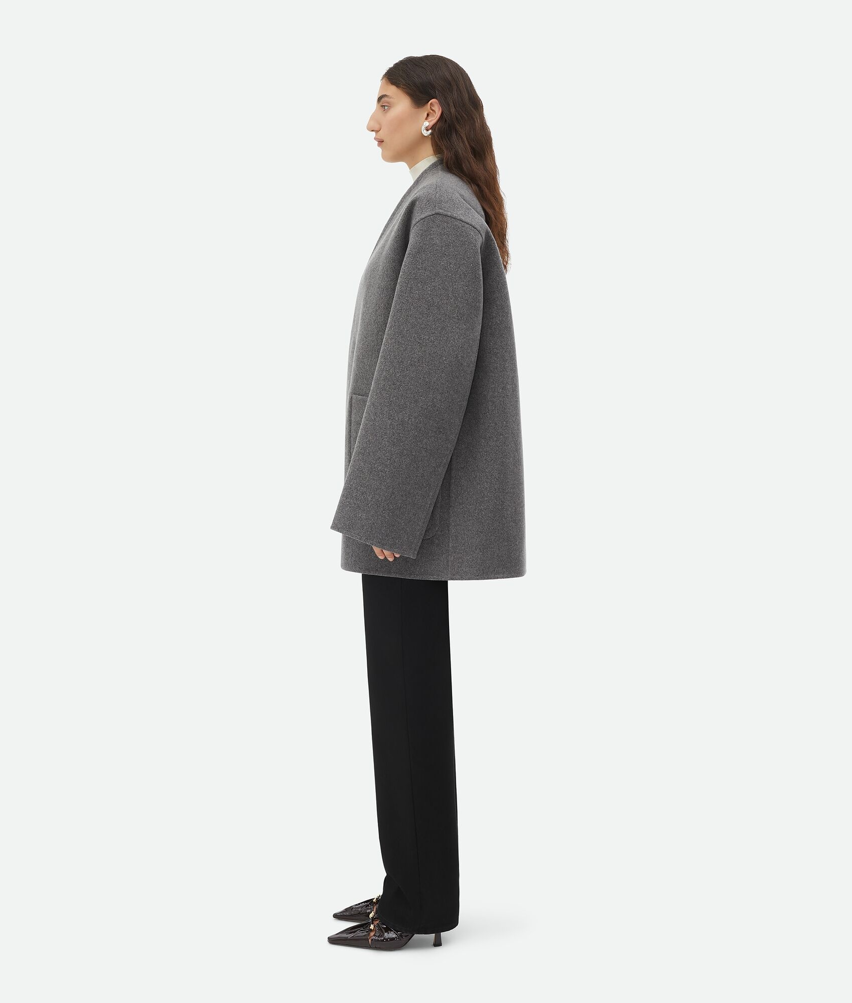 Collarless Cashmere Coat - 2