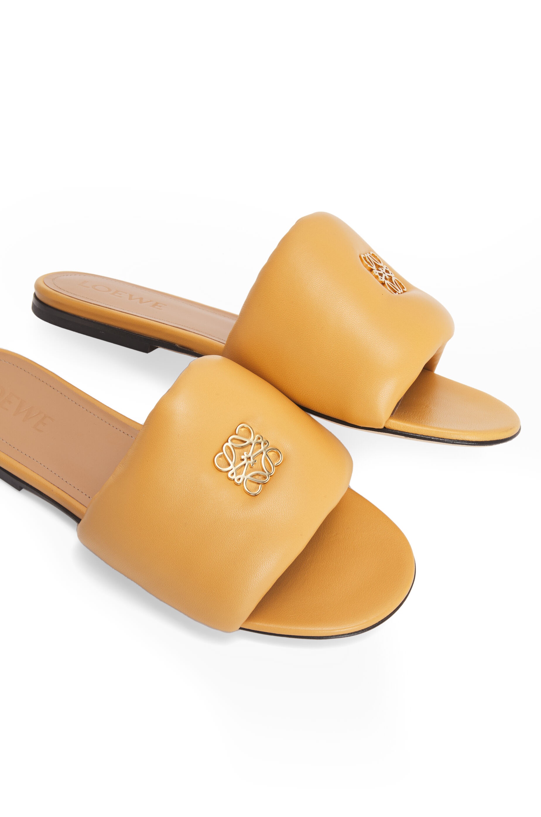 Anagram padded slide in lambskin - 4