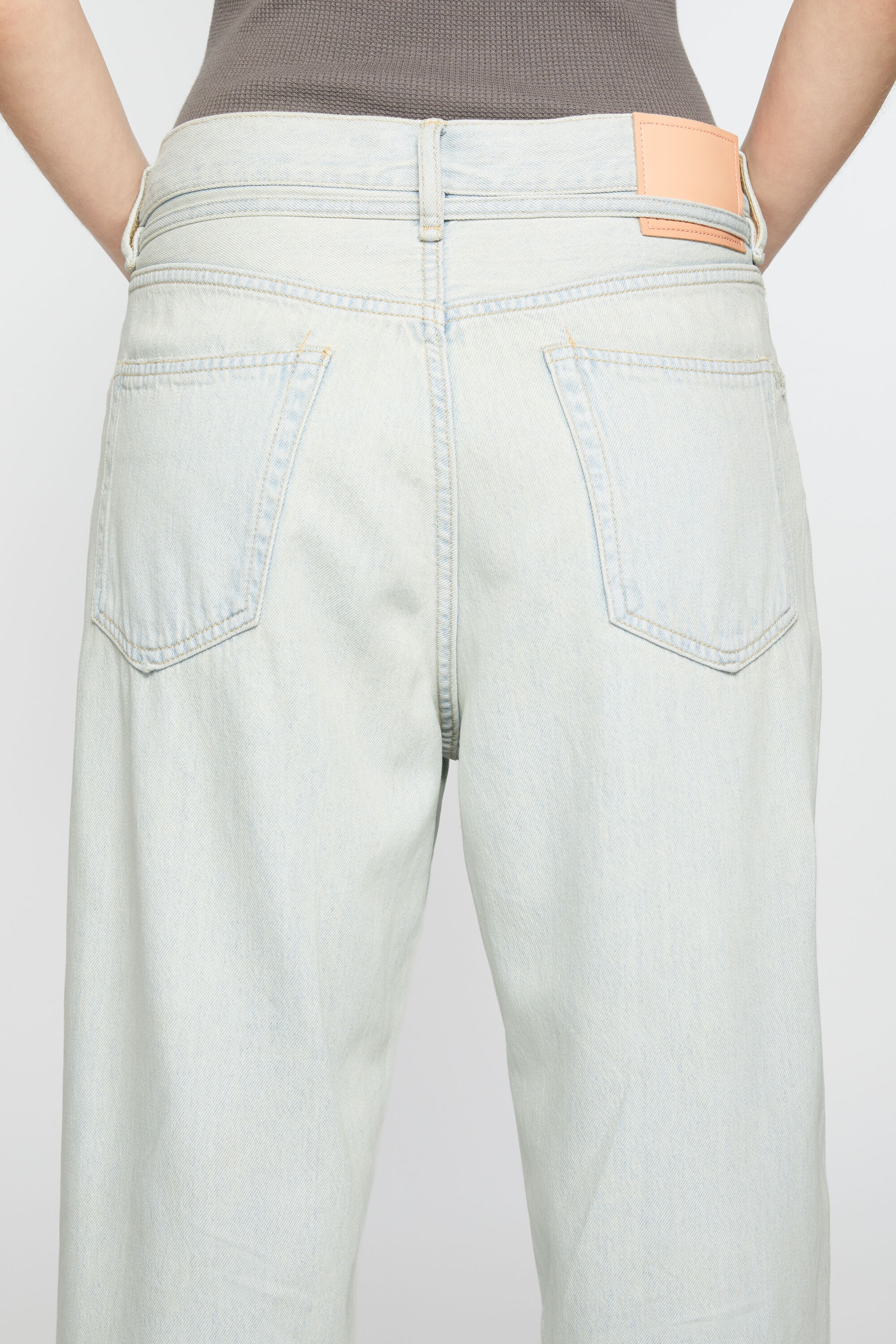 Loose fit jeans - 1991 Toj - Light blue - 6