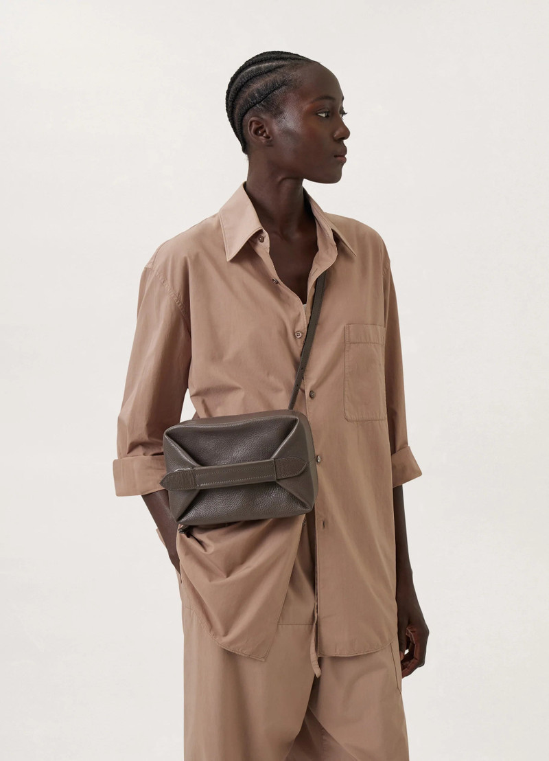 CASE BAG VANITY
VEGETAL TANNED LEATHER 1