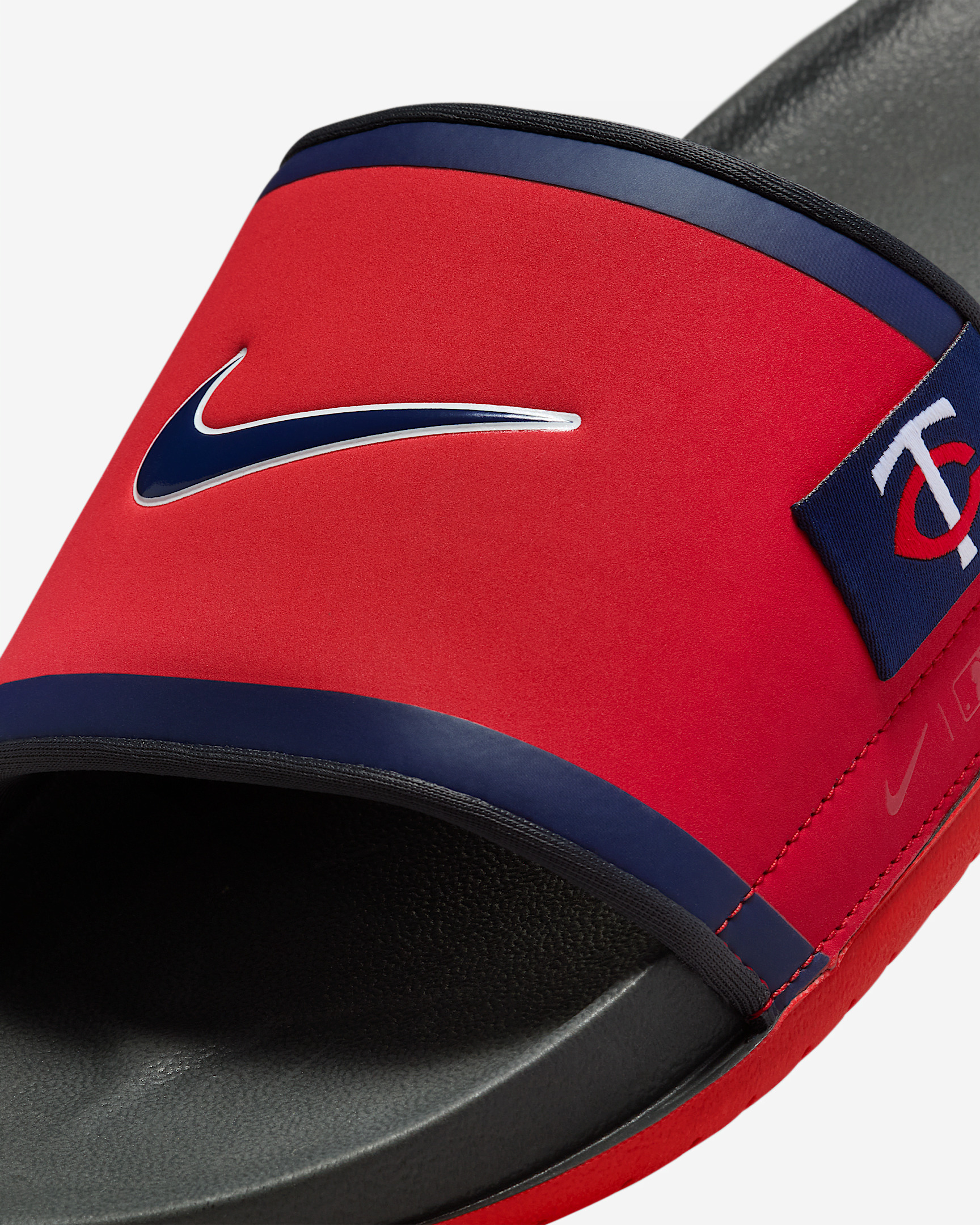 Nike Offcourt (Minnesota Twins) Offcourt Slides - 6