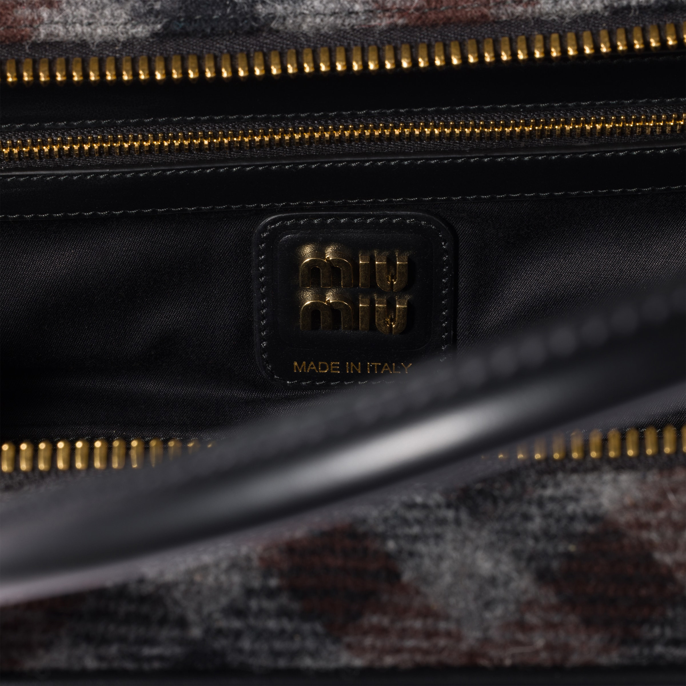 Beau plaid and leather bag - 4
