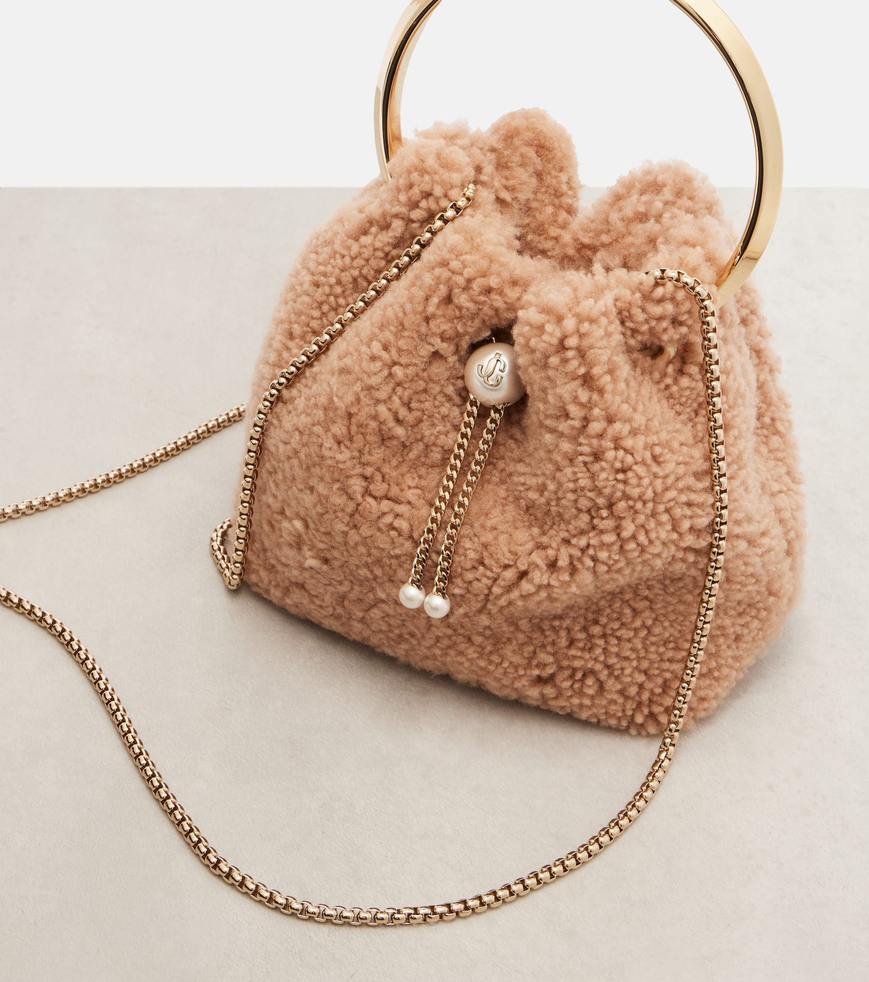Bon Bon Small shearling bucket bag - 6