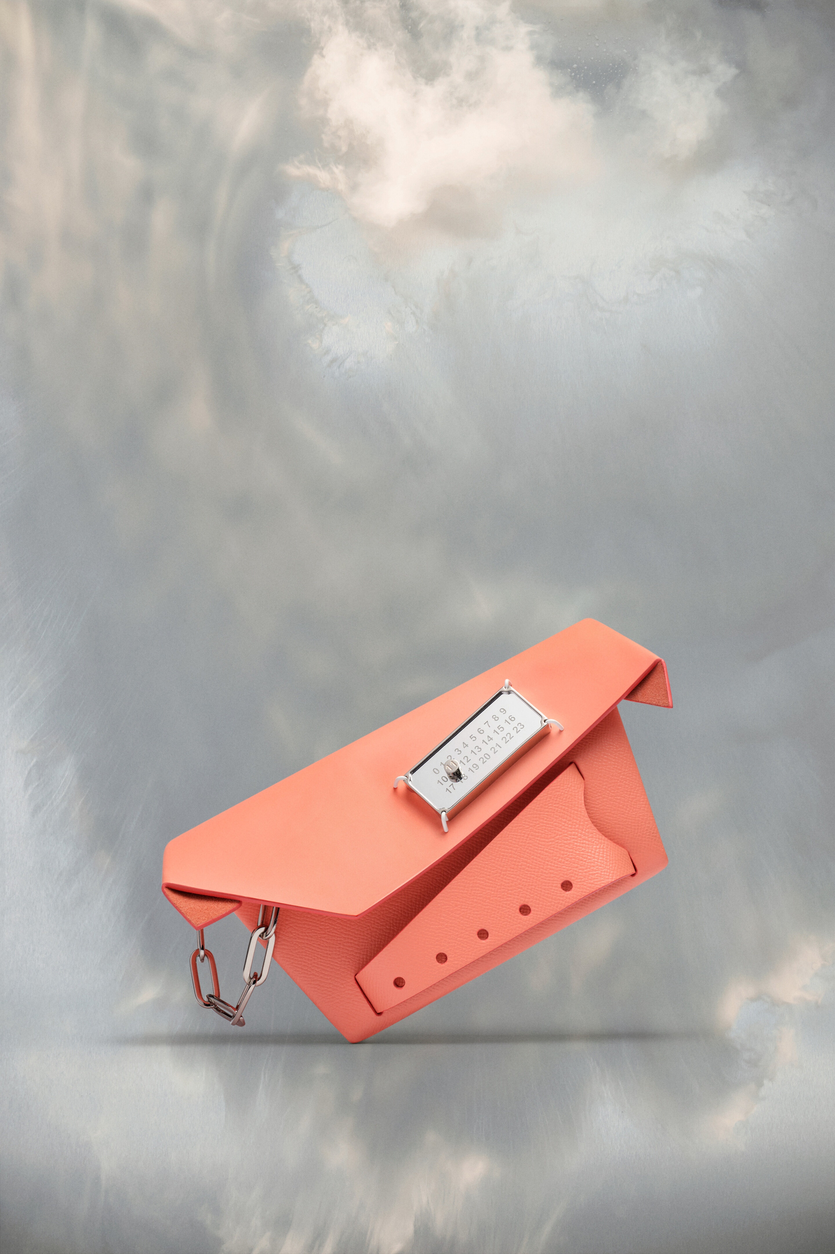 Snatched classique small - 1