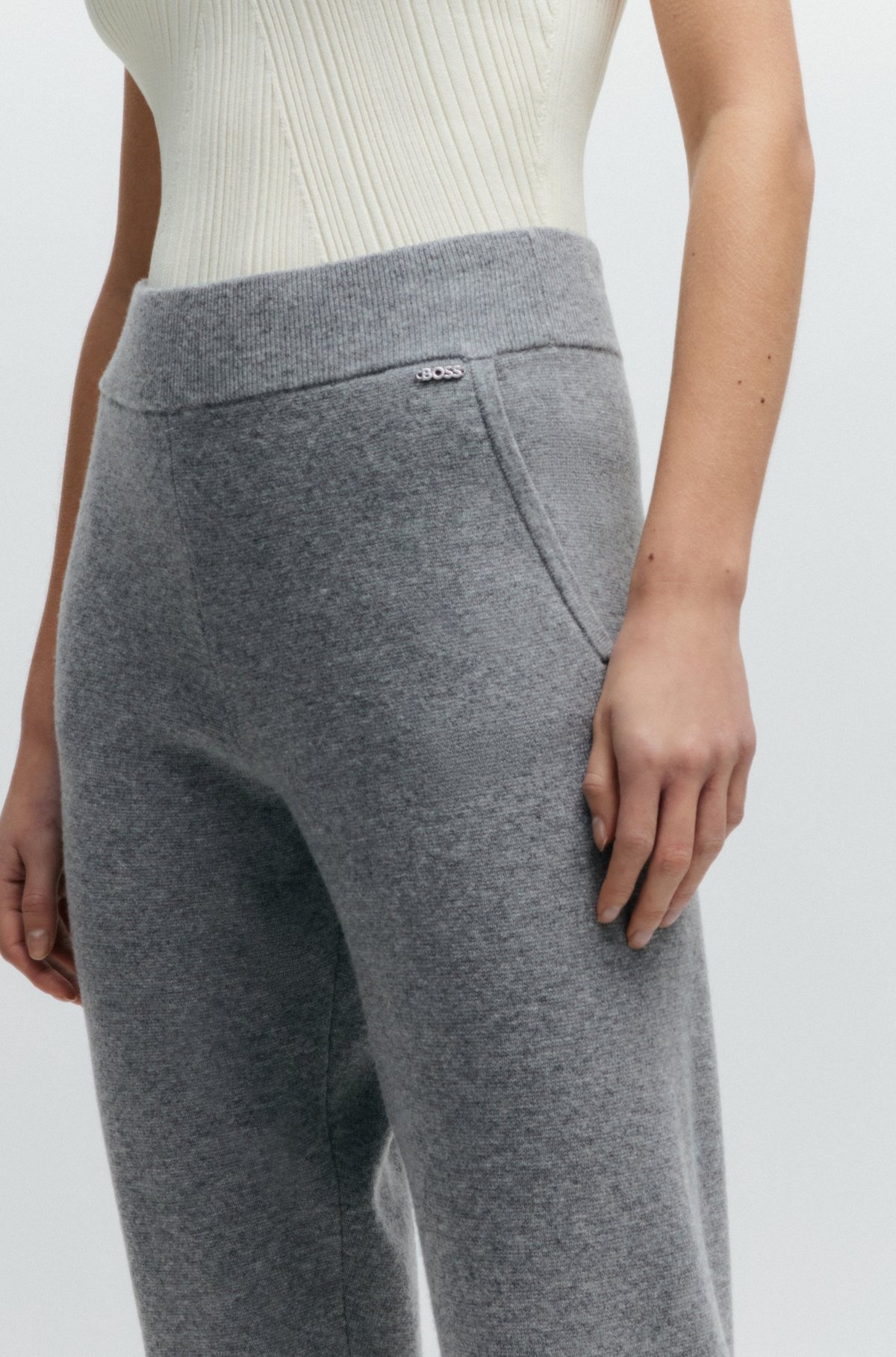 KNITTED TROUSERS IN WOOL AND CASHMERE - 5