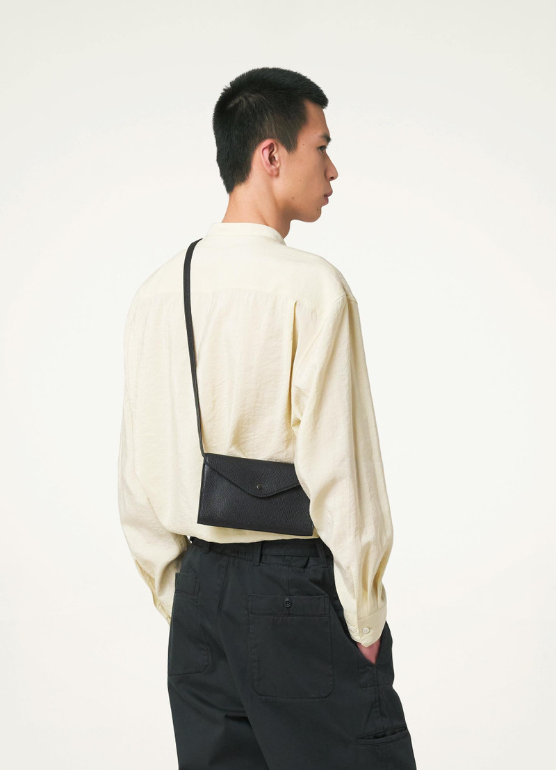 ENVELOPPE CONTINENTAL WALLET WITH STRAP
GOAT LEATHER 3