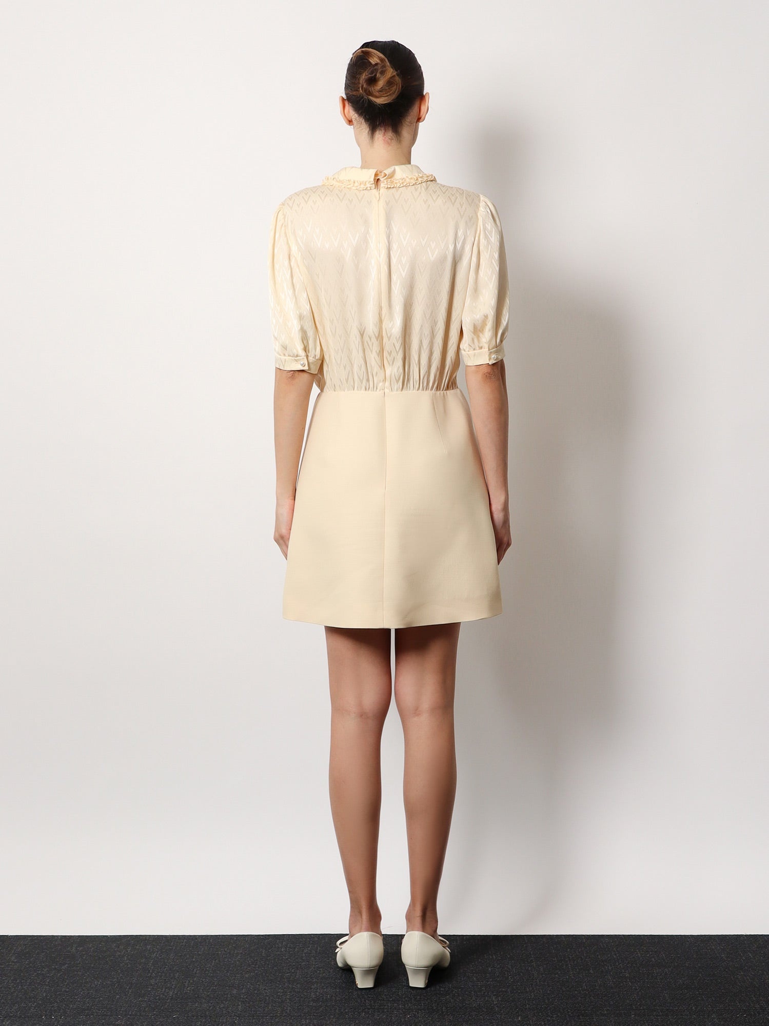 Valentino Women Short Crepe Couture Dress With Silk Jaquard Toute La V Top With Ruffle Detail - 3