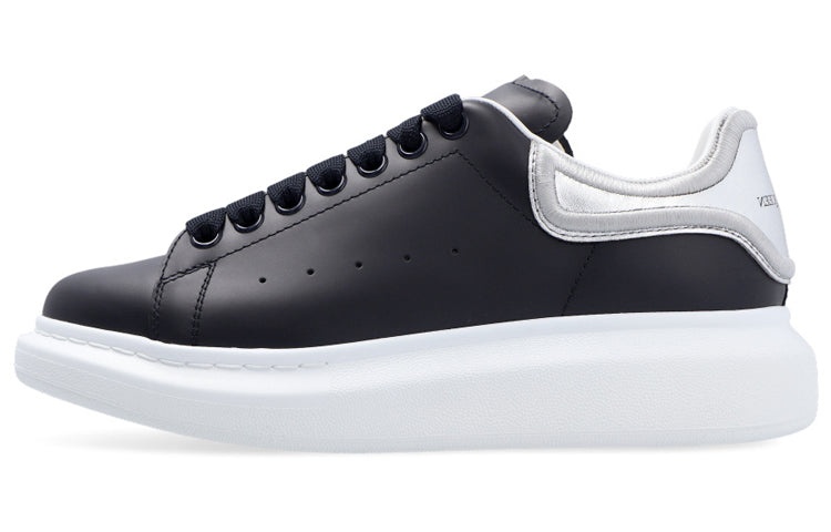 (WMNS) Alexander McQueen Larry Oversized Sneakers 'Black White' 685666WIBN64063 - 2