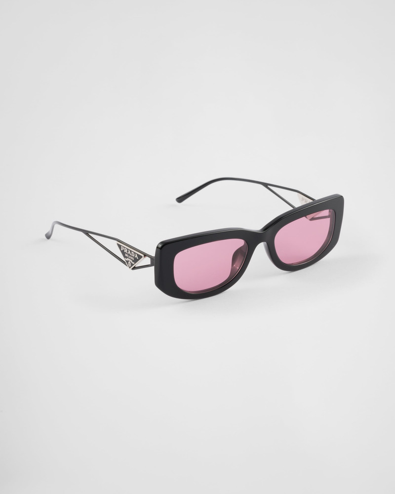 Prada Sunglasses with triangle logo outlook