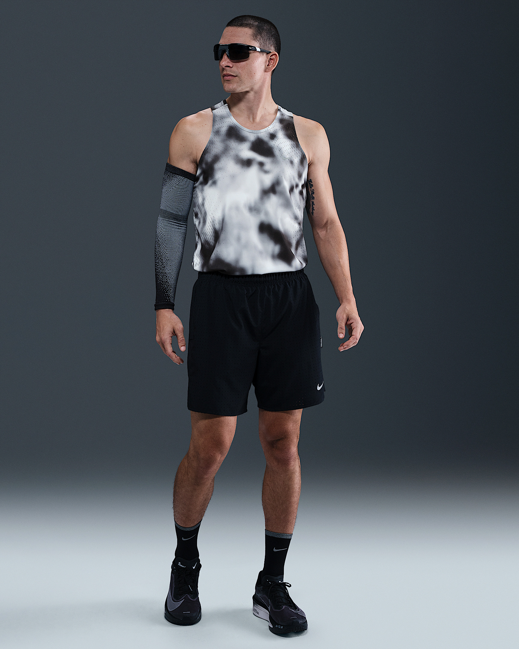 Nike Running Division Breathe Men's Dri-FIT ADV Running Tank Top - 4