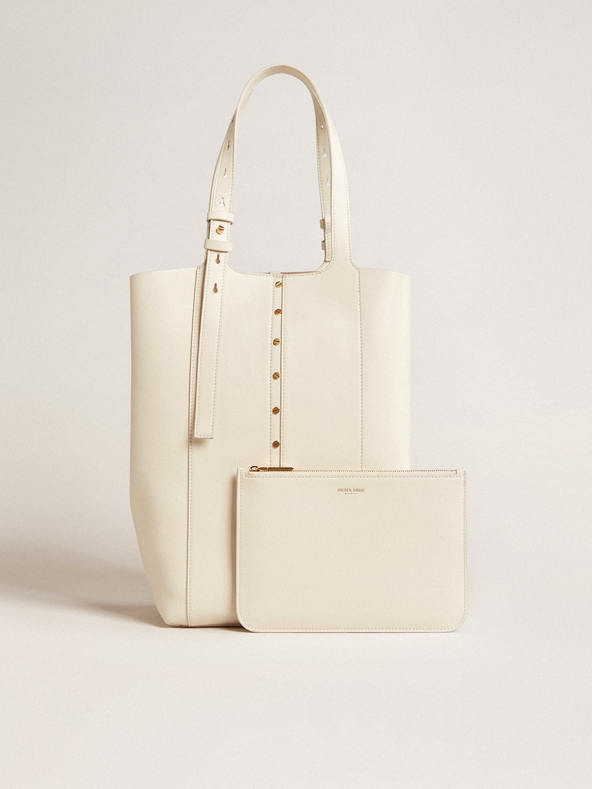 24/7 Bag in butter-colored leather with adjustable handles - 8