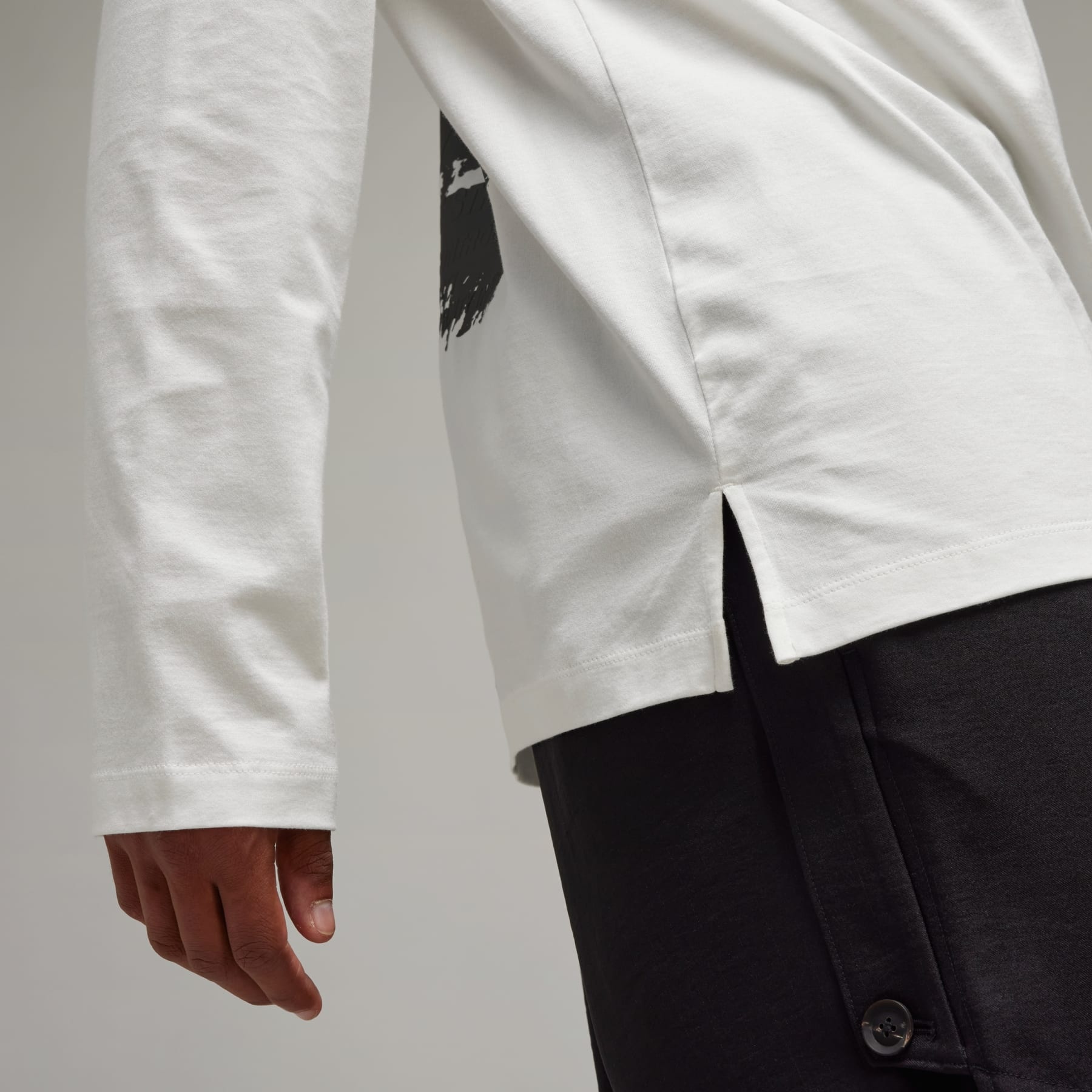 Y-3 Graphic Long Sleeve Tee - 6