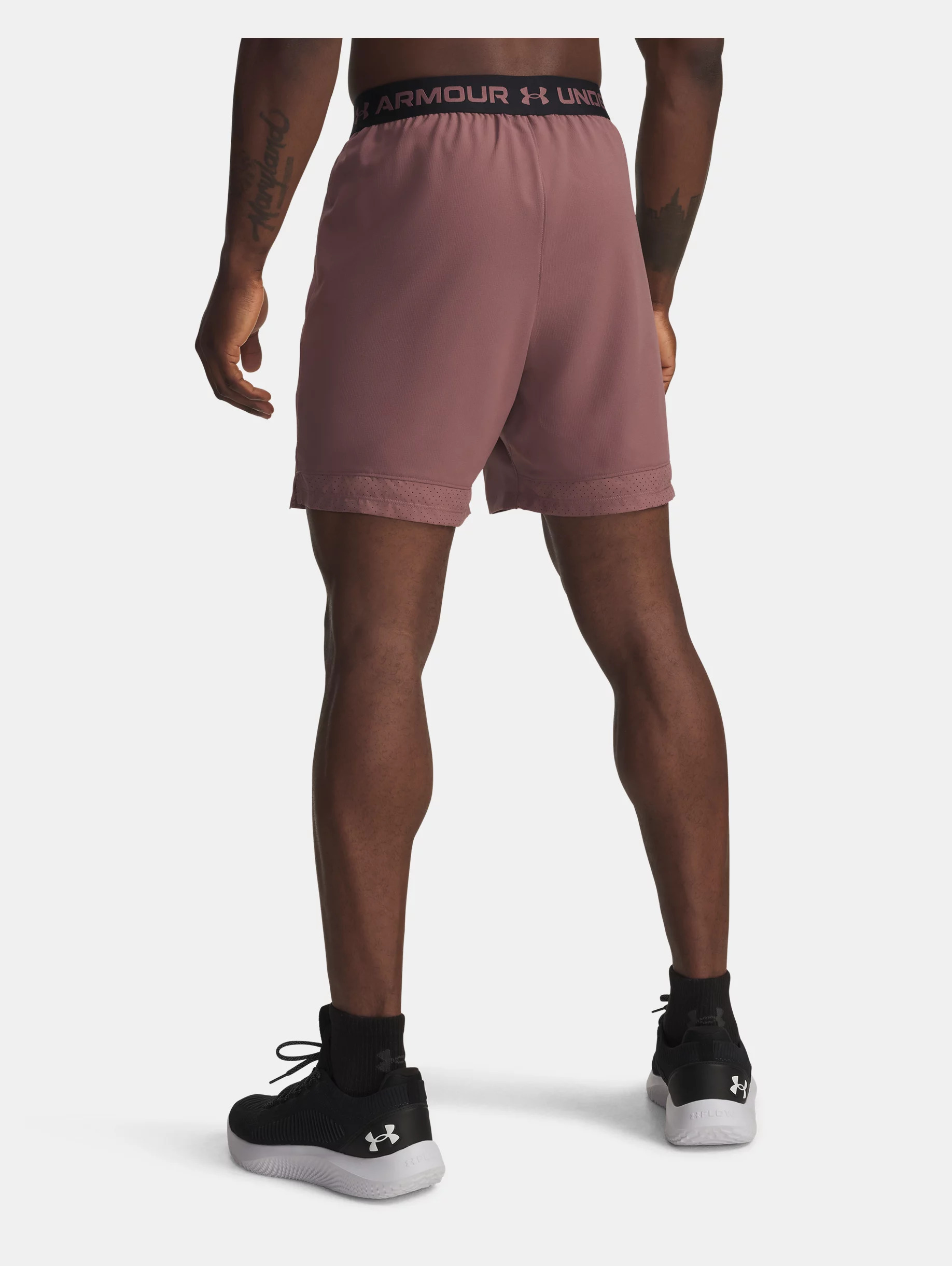 UA Vanish Woven - 2
