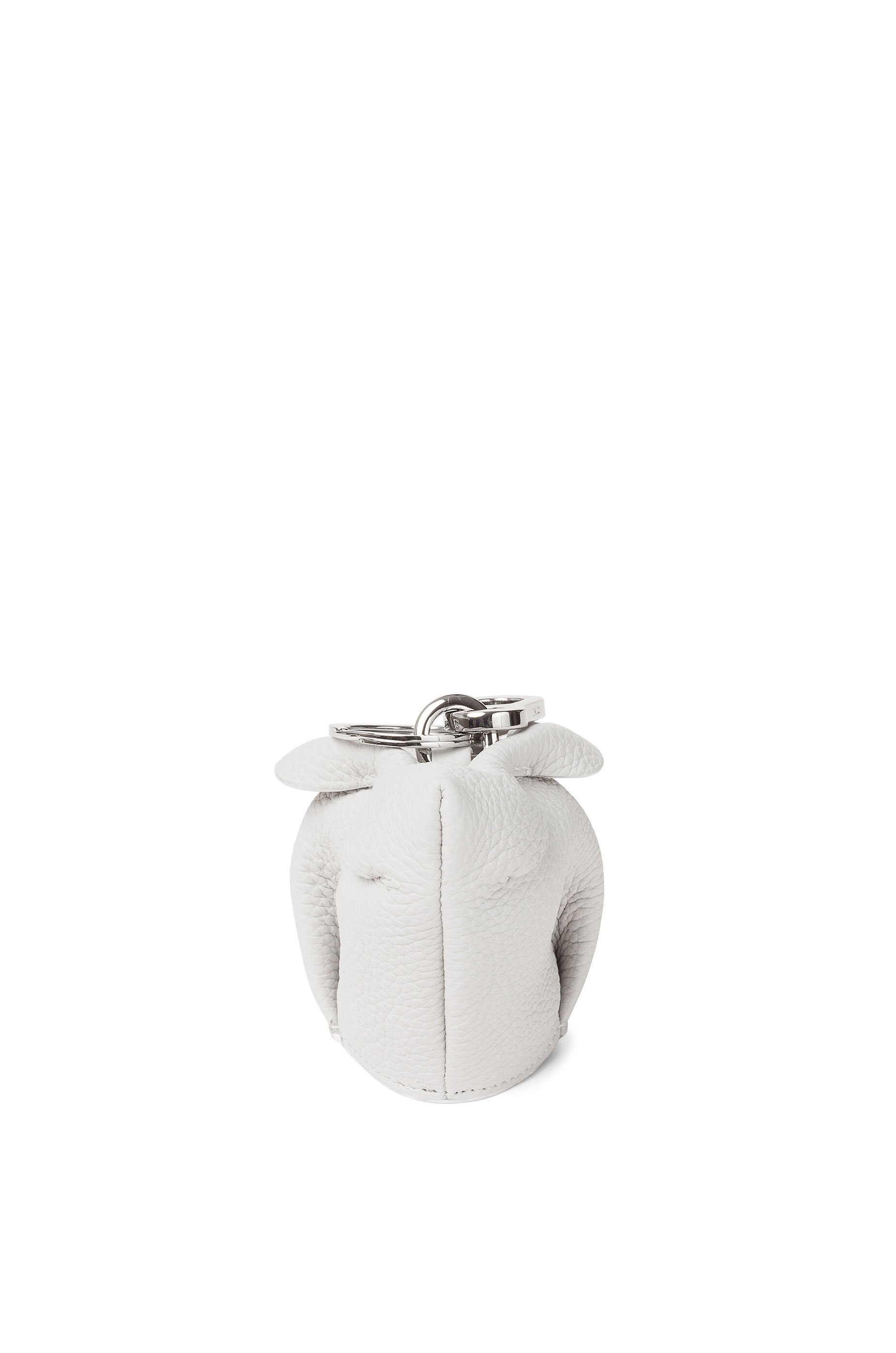 Bunny charm in soft grained calfskin - 4