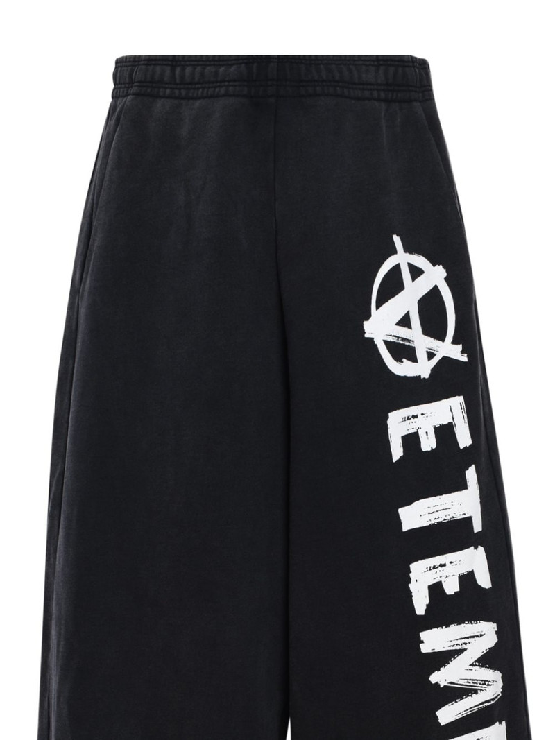 Anarchy sweatpants 4