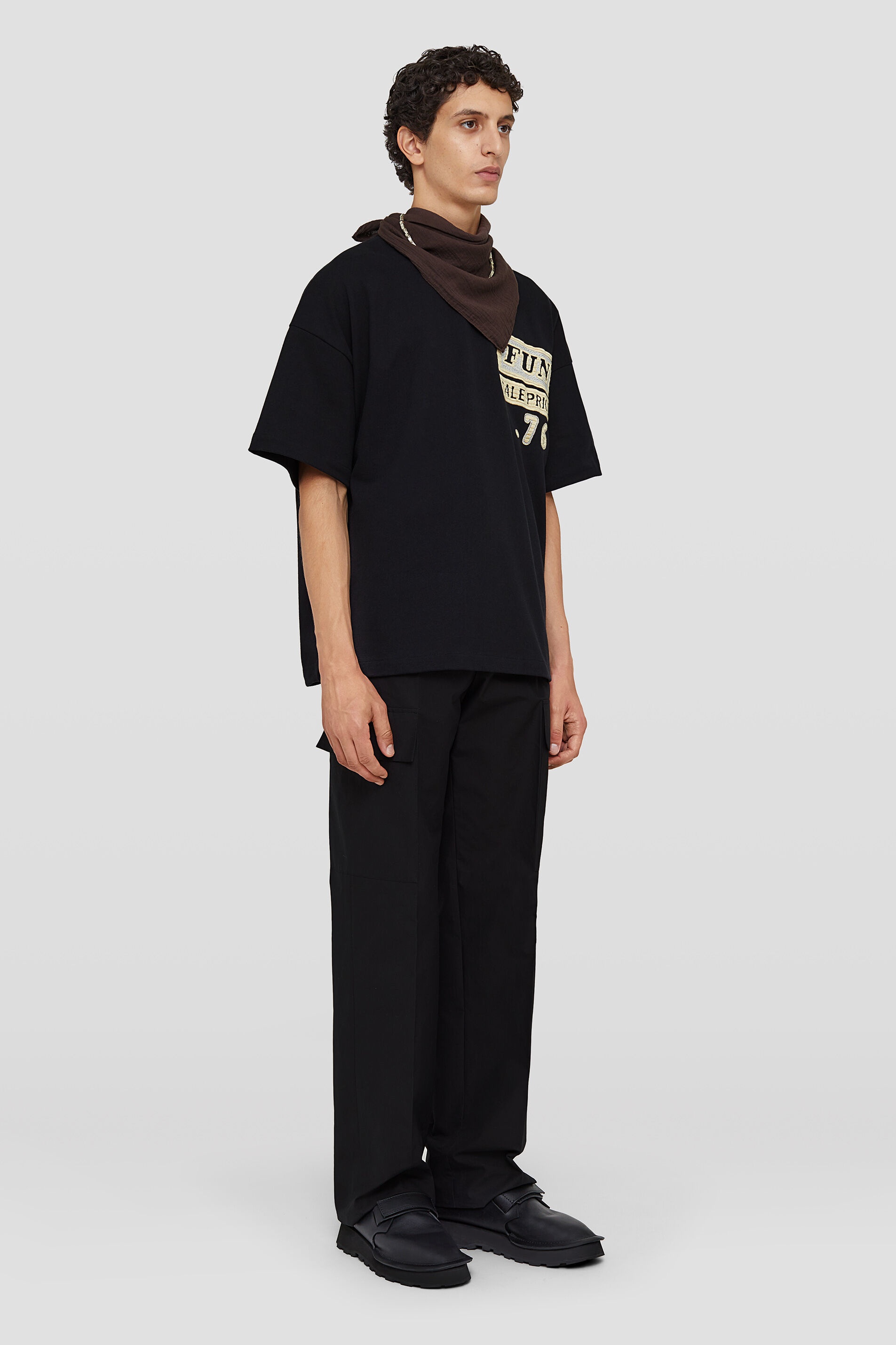 Graphic-Patch T-Shirt - 3