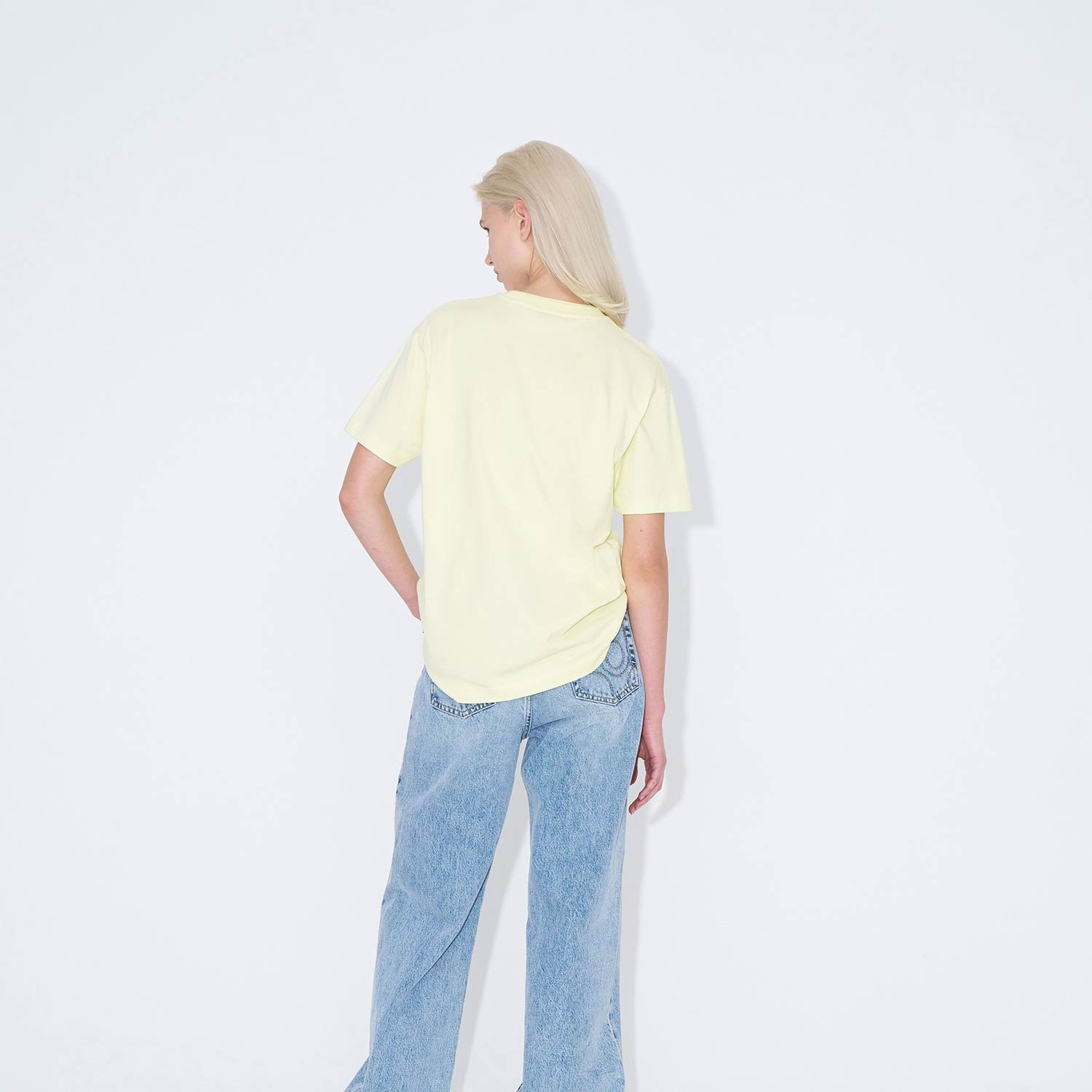 Eytys｜SHORT-SLEEVED ROUND NECK T-SHIRTS (Leon Extra Vir EYTYS Leon T-Shirt