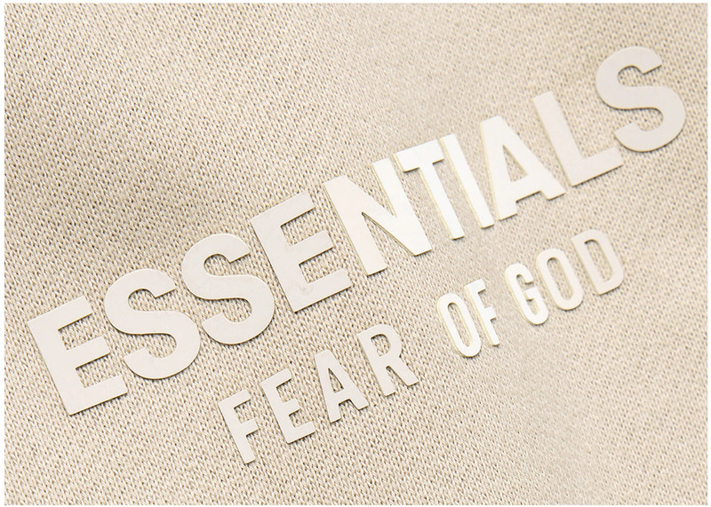 ESSENTIALS Fear of God Essentials Sweatpant Silver Cloud outlook