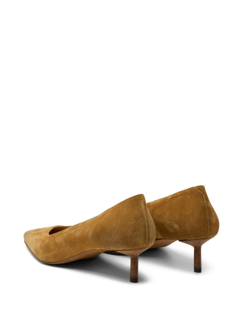pointed pumps 3