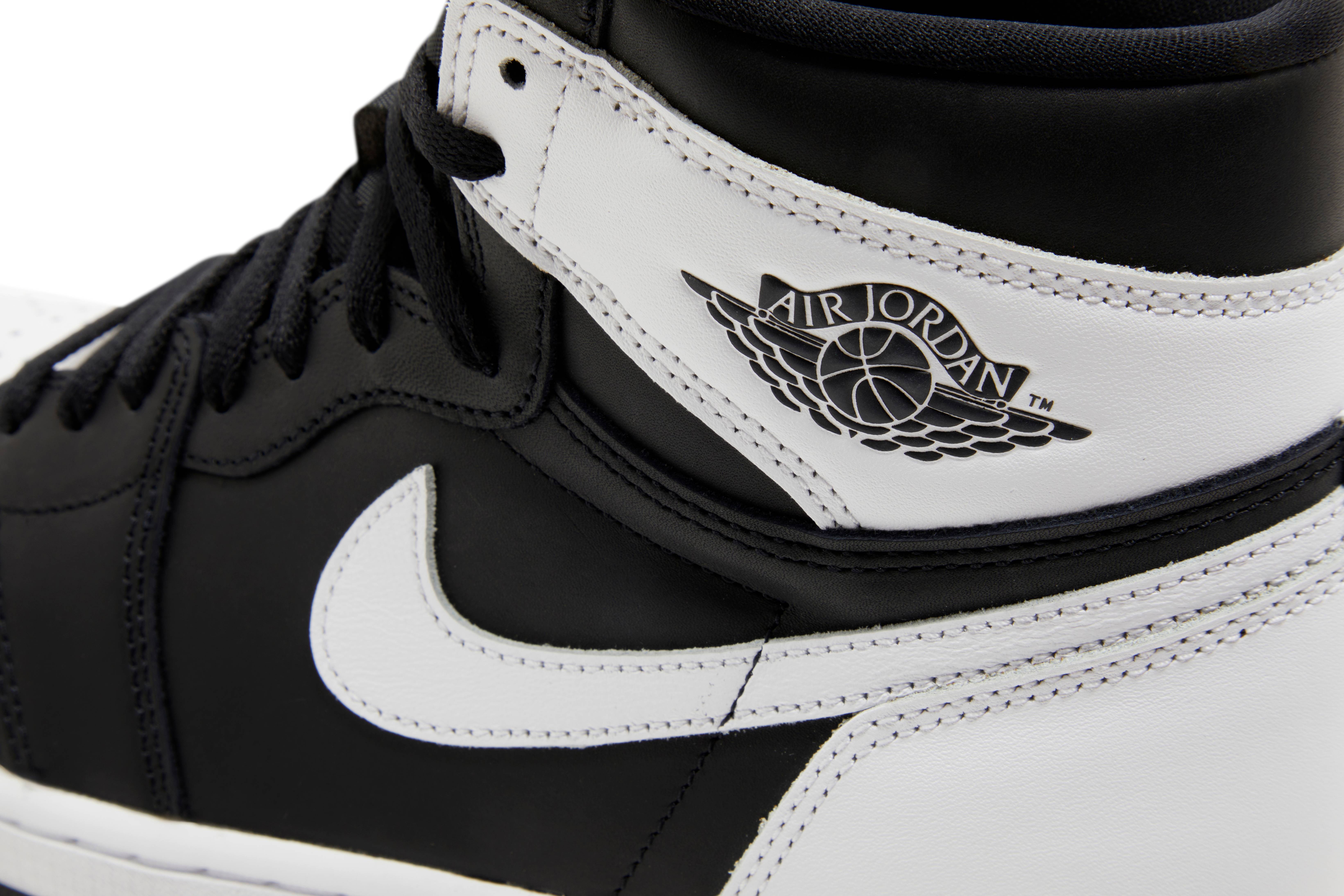 Air Jordan 1 Retro High OG 'Black White 2.0' - 9