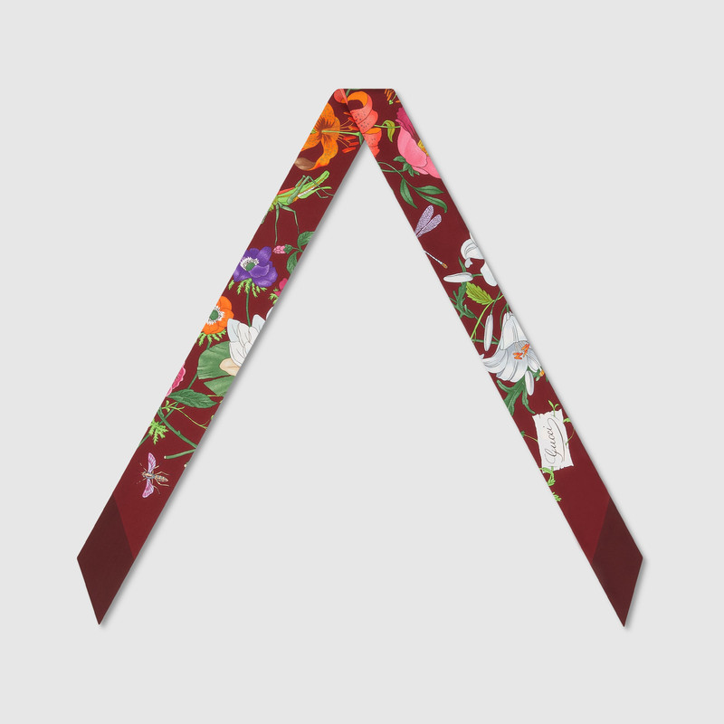 GUCCI Printed silk twill neck bow outlook