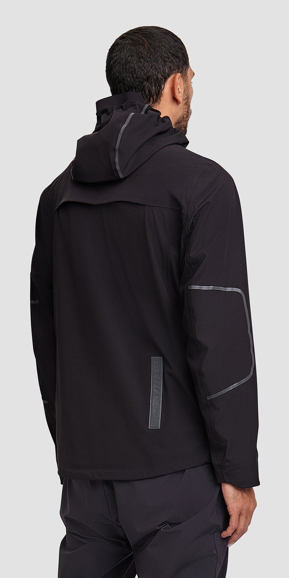 Roam Jacket - 4