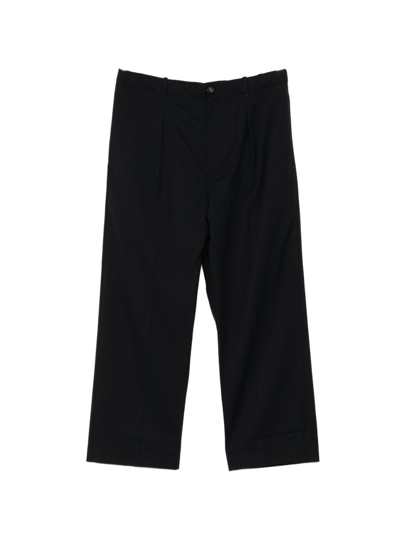 chino trousers 1