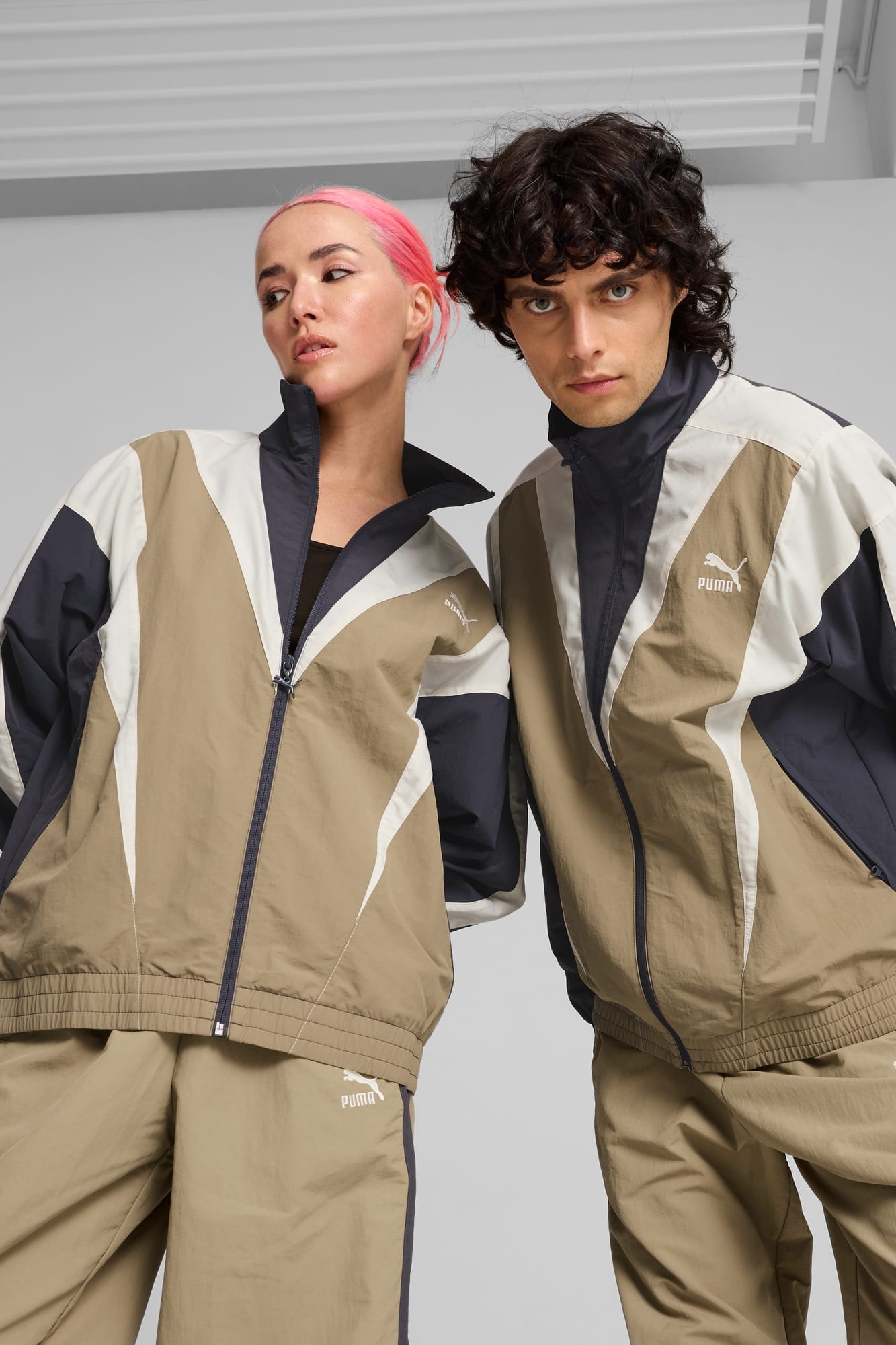 CLUB DE COURSE Track Jacket Unisex - 3