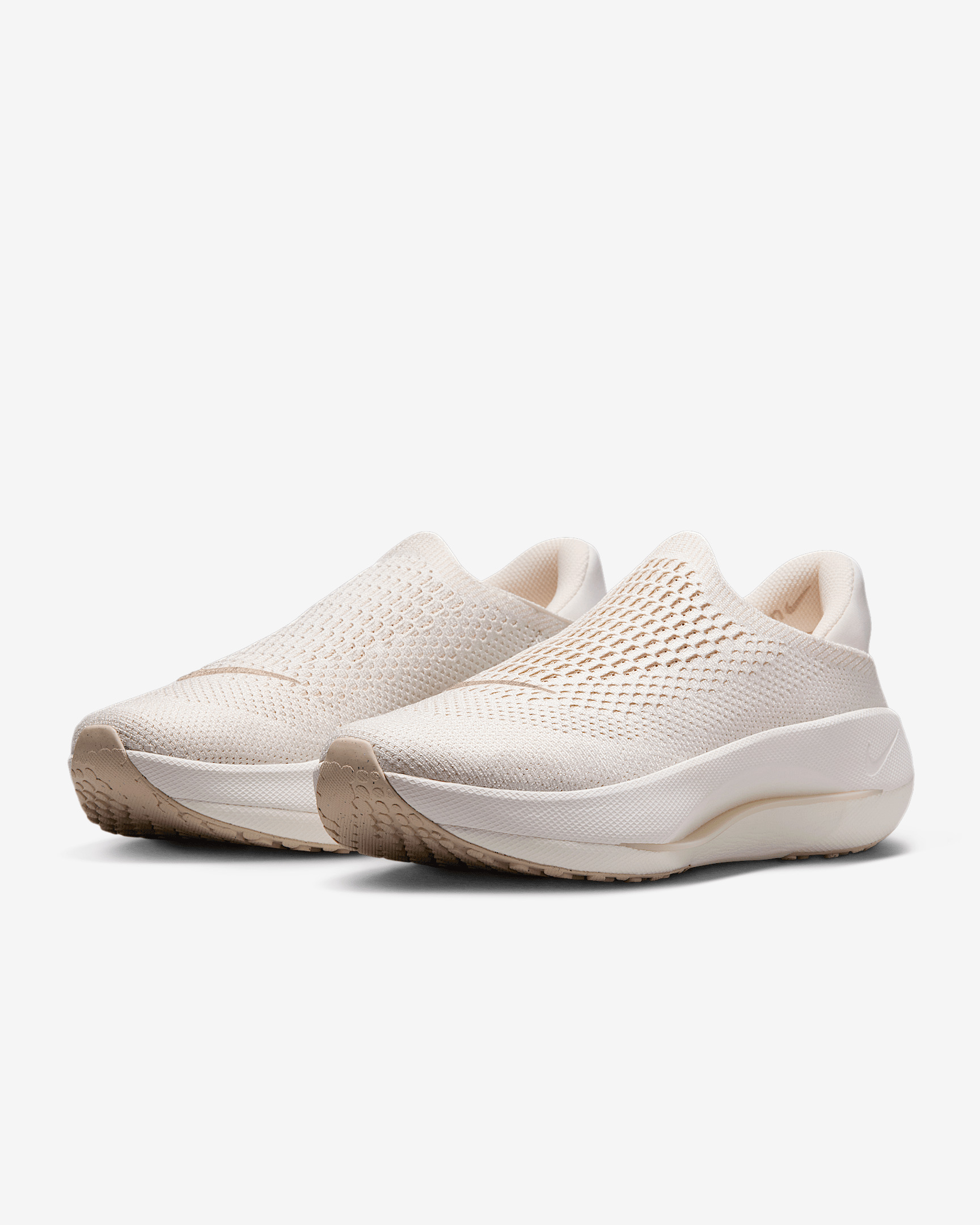 Nike Reina EasyOn Women's Shoes - 5