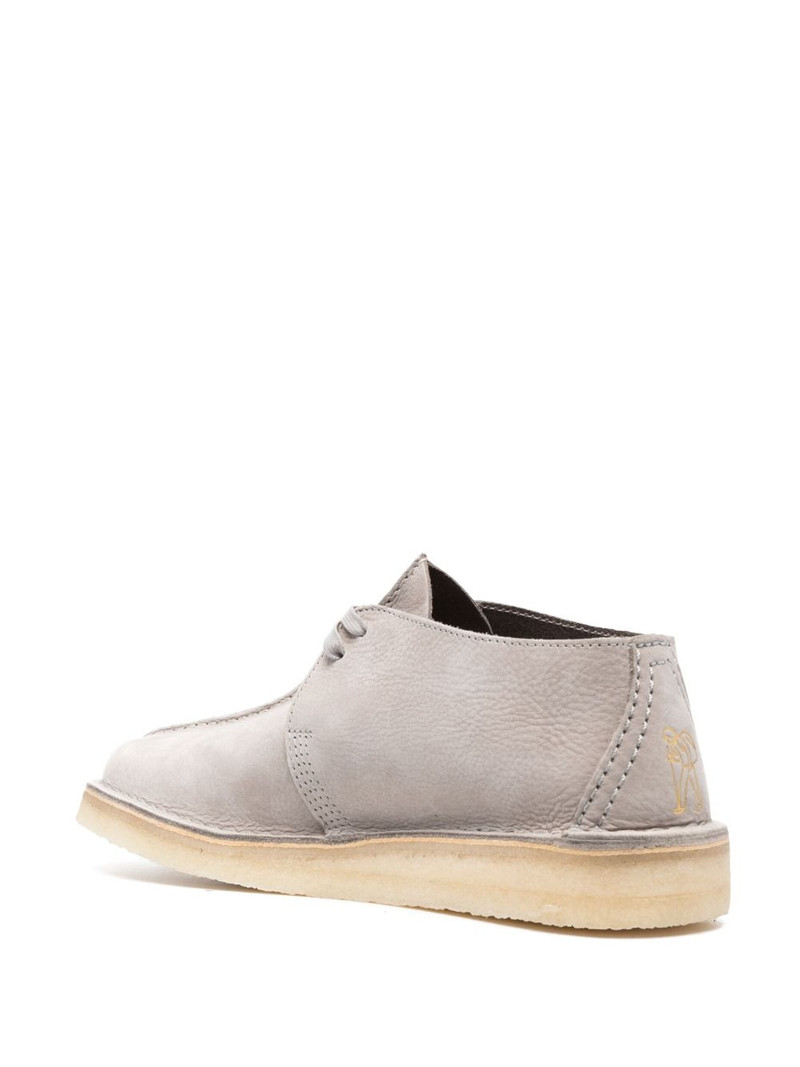 Desert Trek leather shoes 3