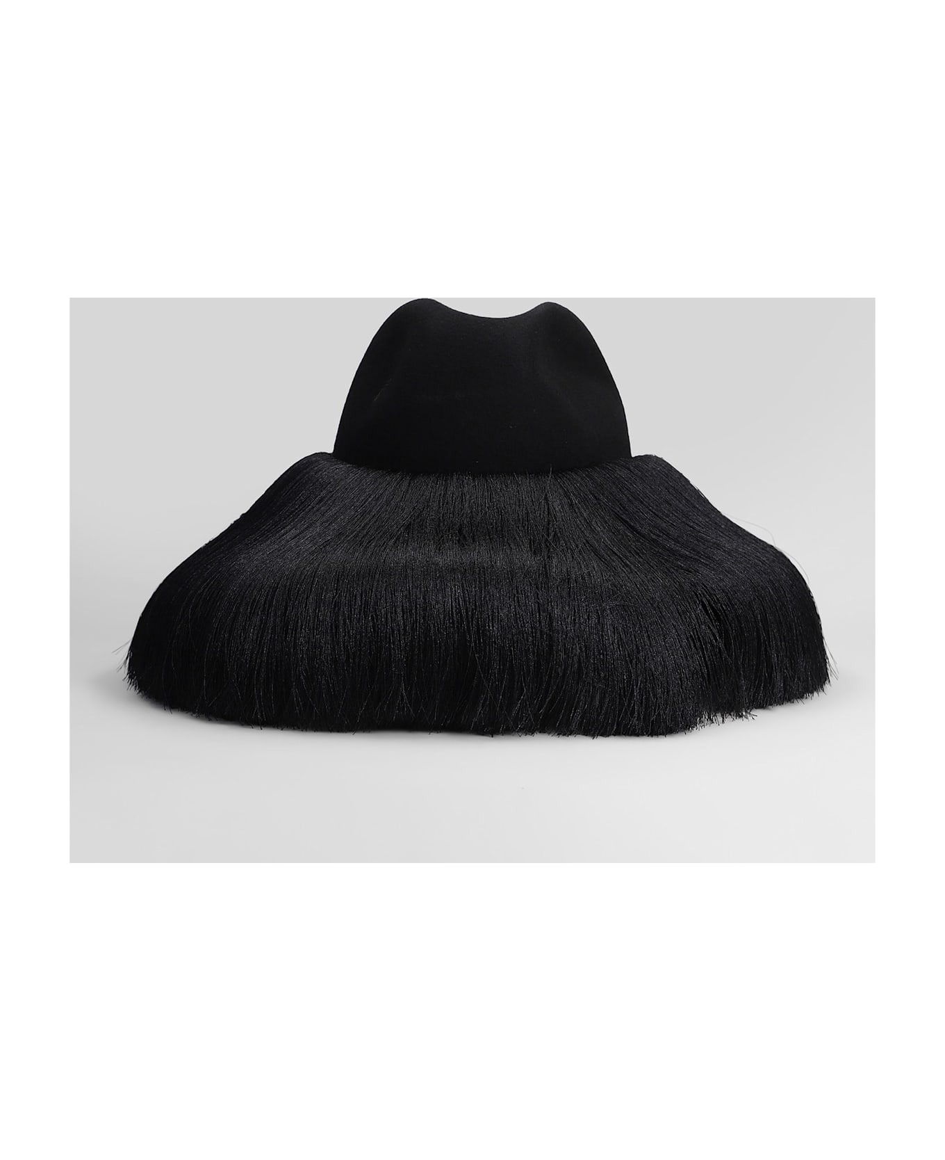 Hats In Black Wool - 3