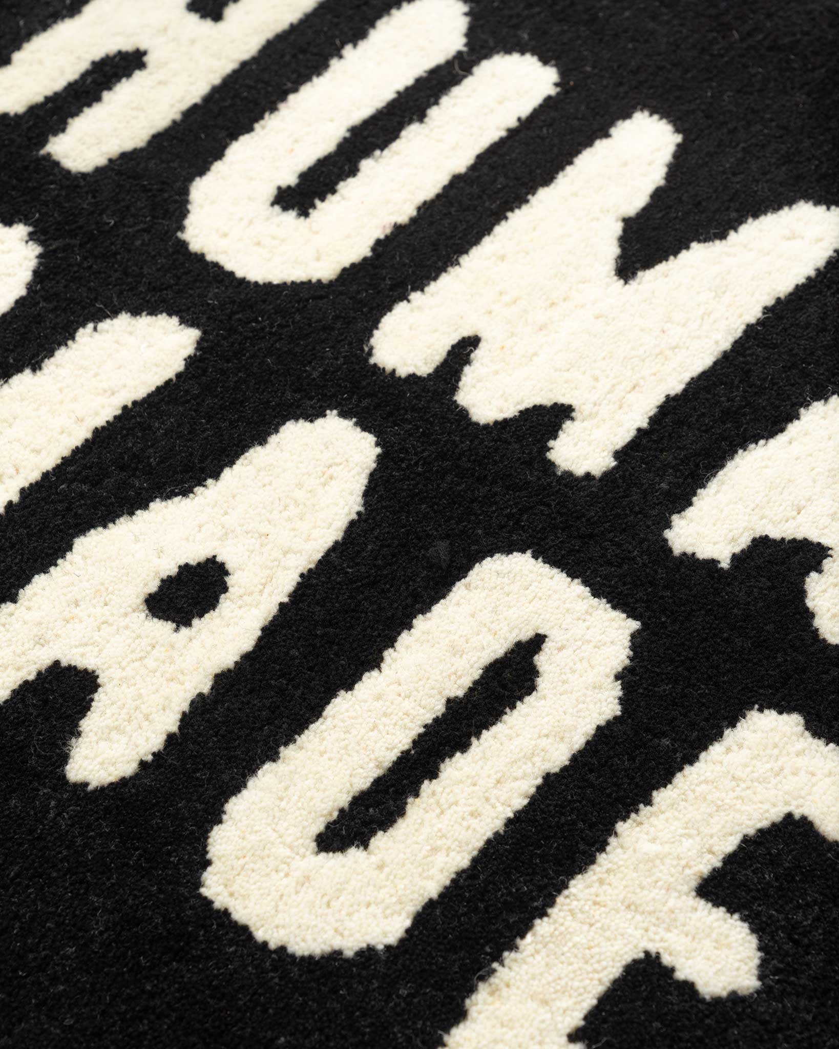 Heart Rug Black - 2