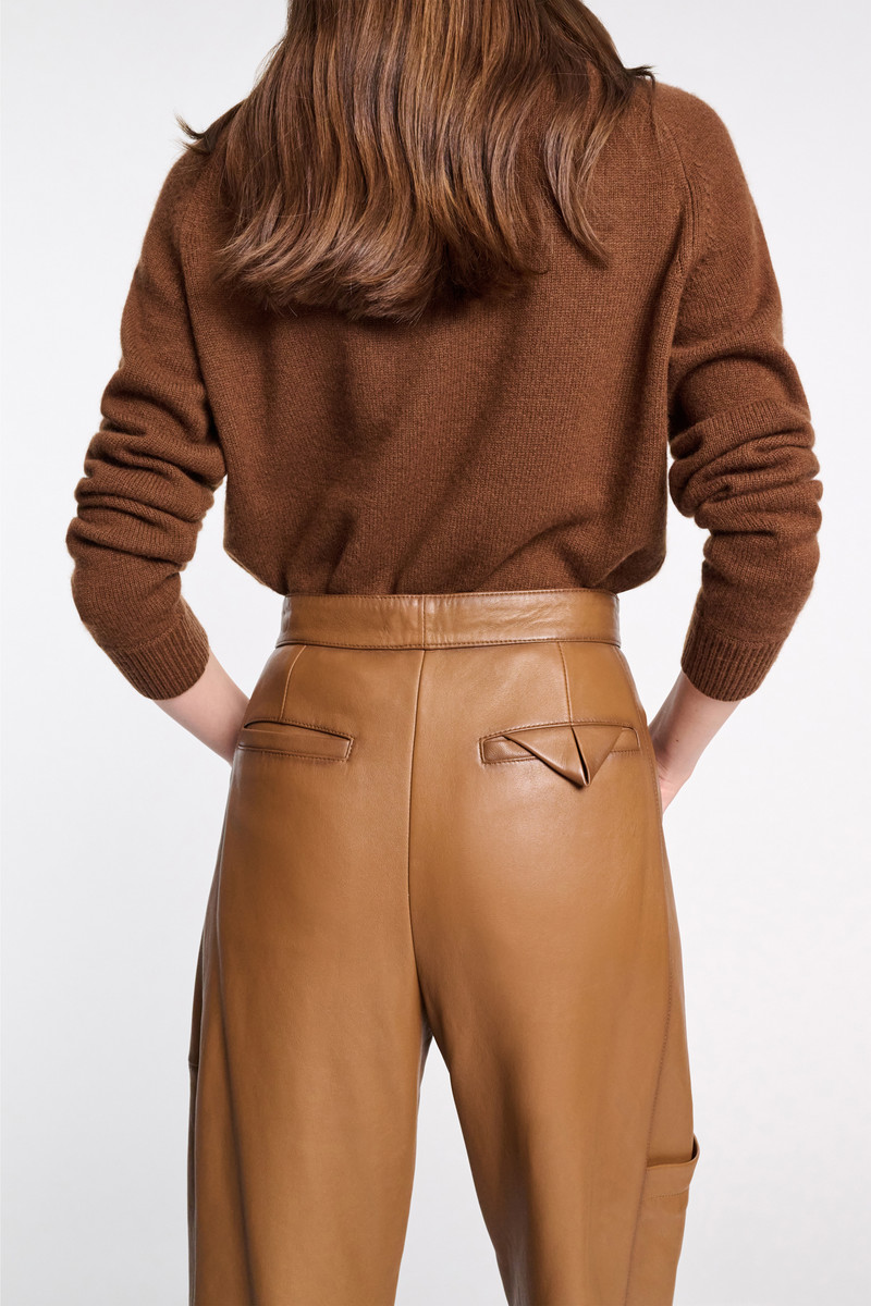 SLEEK STATEMENT II pants 6