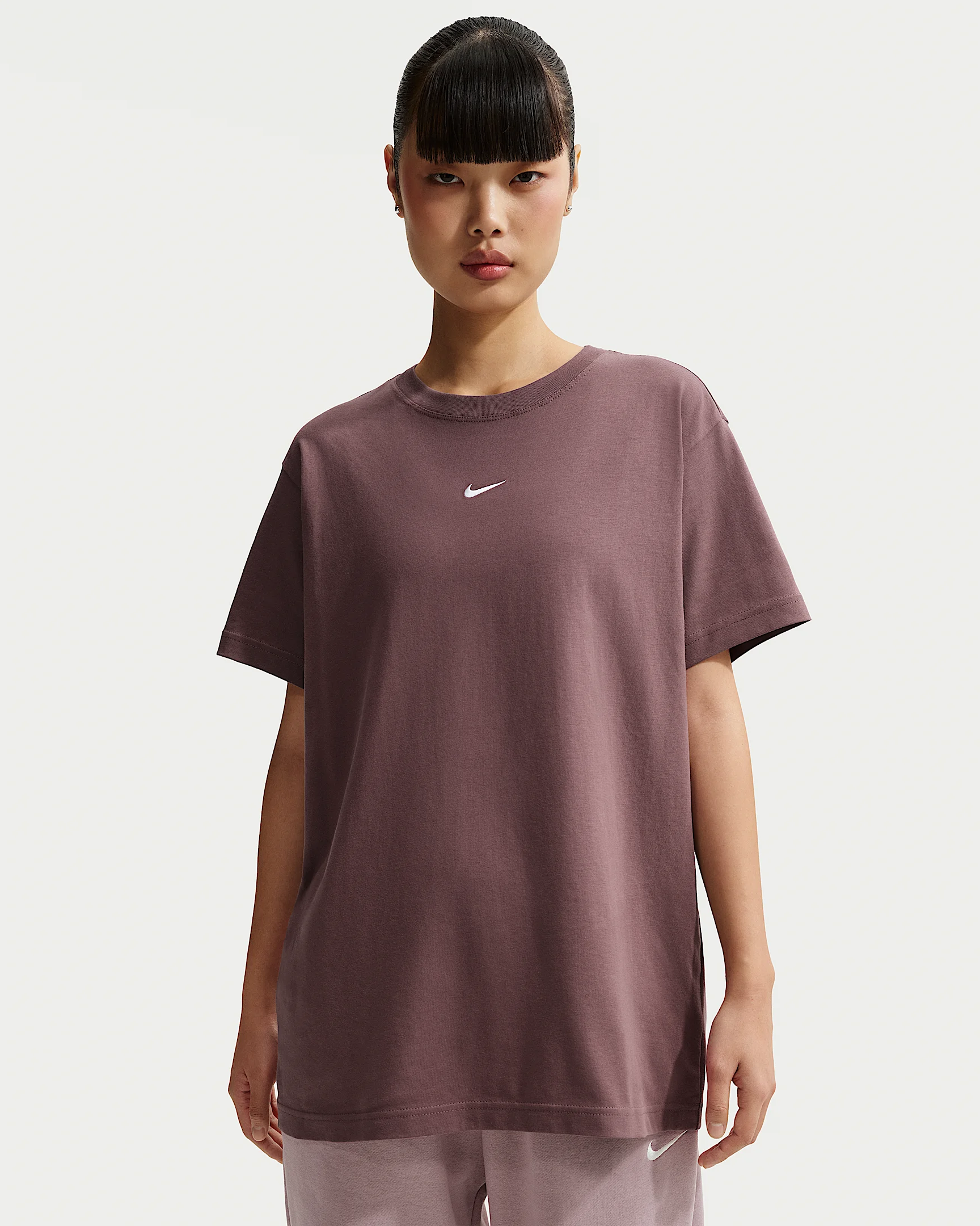 Nike Sportswear Women's Oversized Short-Sleeve T-Shirt - 1