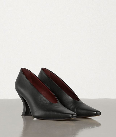 Bottega Veneta ALMOND PUMPS outlook