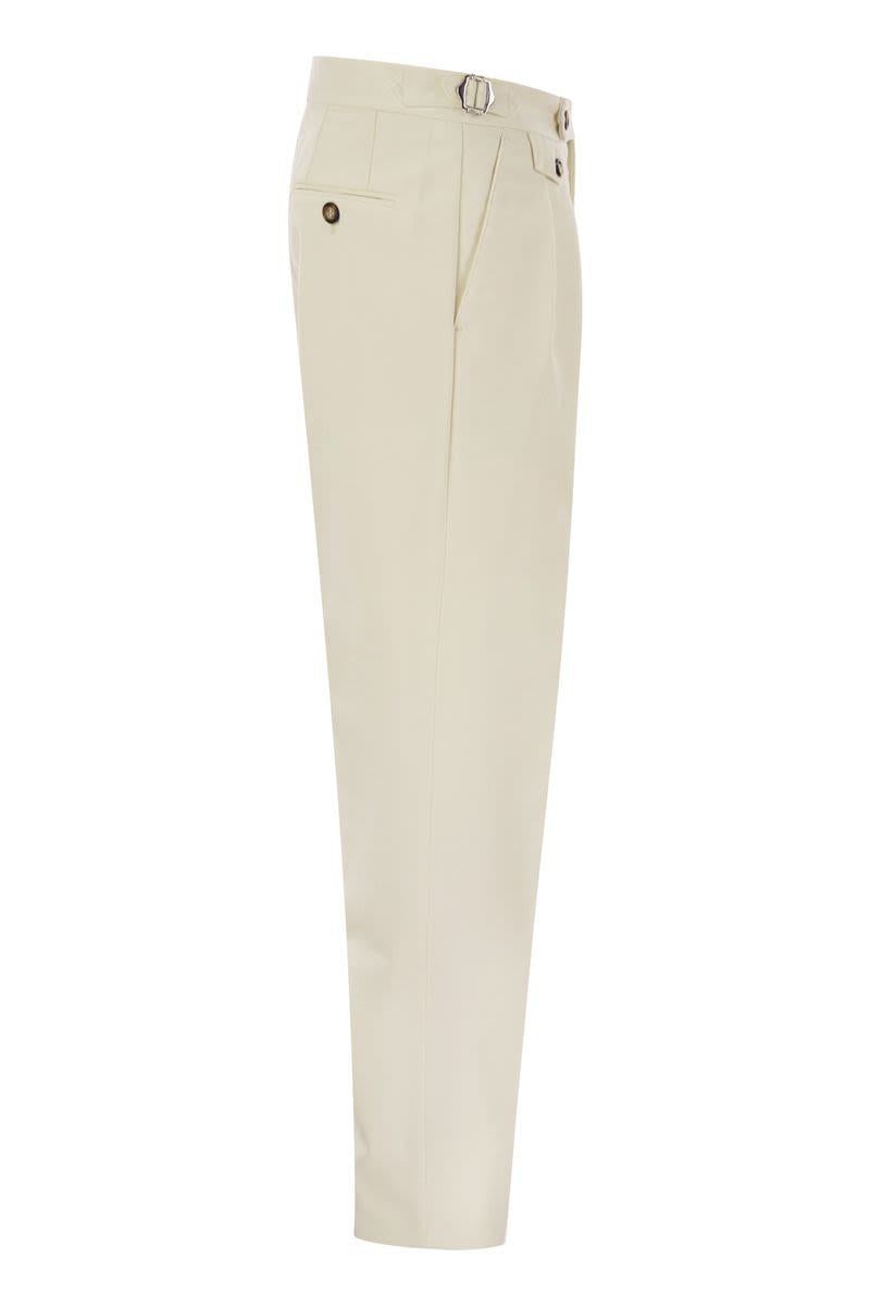 Brunello Cucinelli Tailor-Fit Trousers In Cotton Gabardine And Virgin Wool With Double Inverted Dart - 3