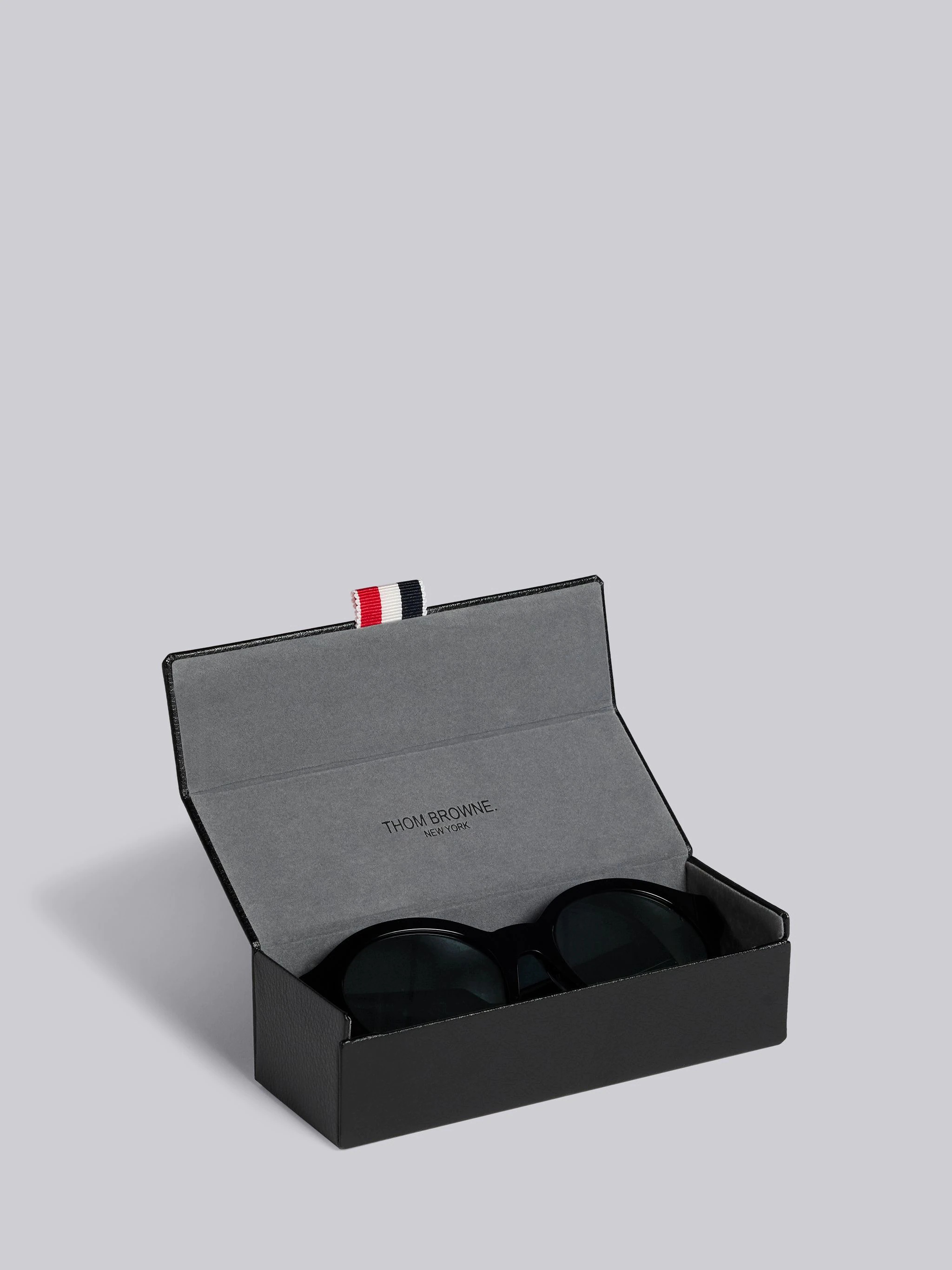 TB717 - Black And Grey Round Sunglasses - 5