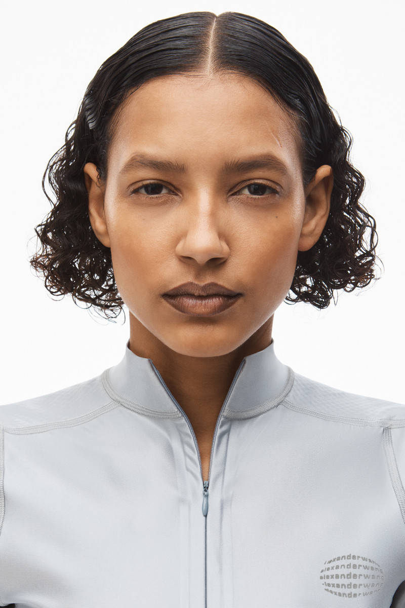 ZIP RASHGUARD IN ACTIVE TAILORING 4