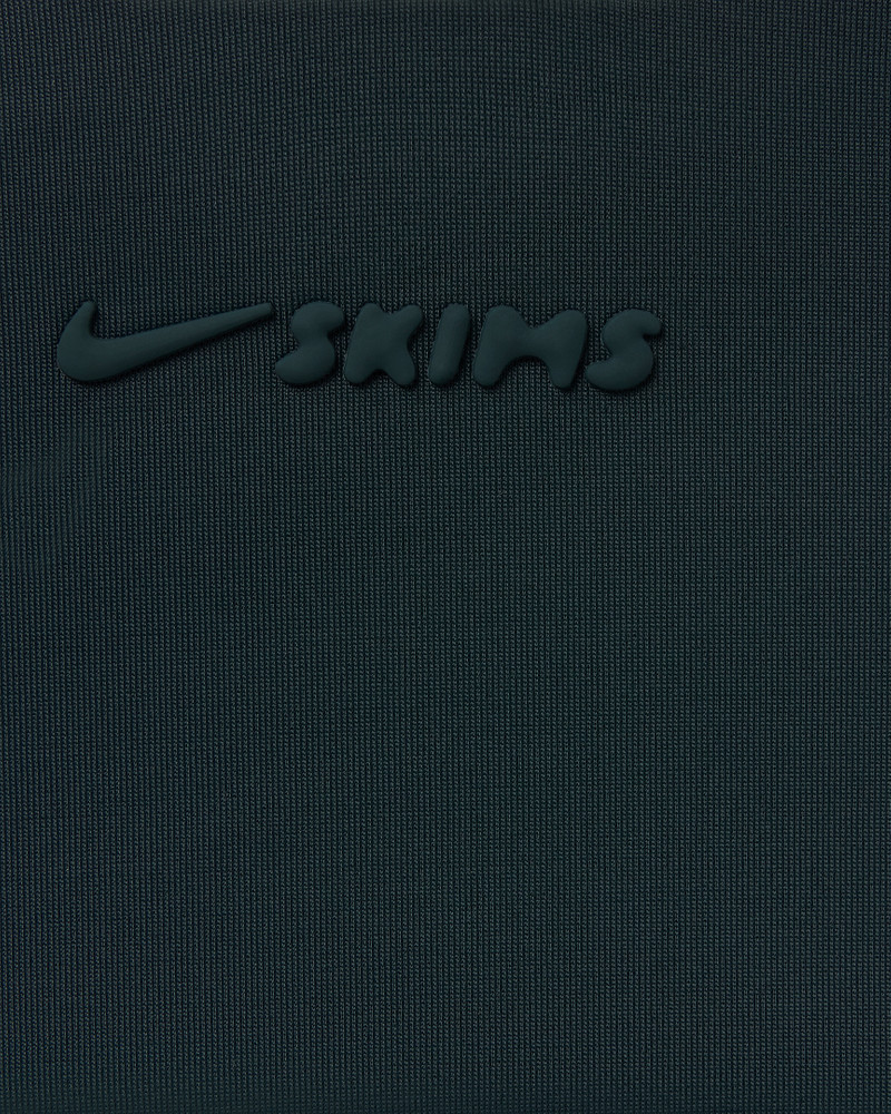 NikeSKIMS Shine Women's V-Neck Tank Top 7